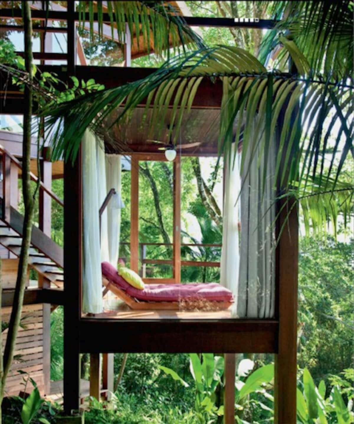 Glass House Airbnb in Såo Paulo, Brazil