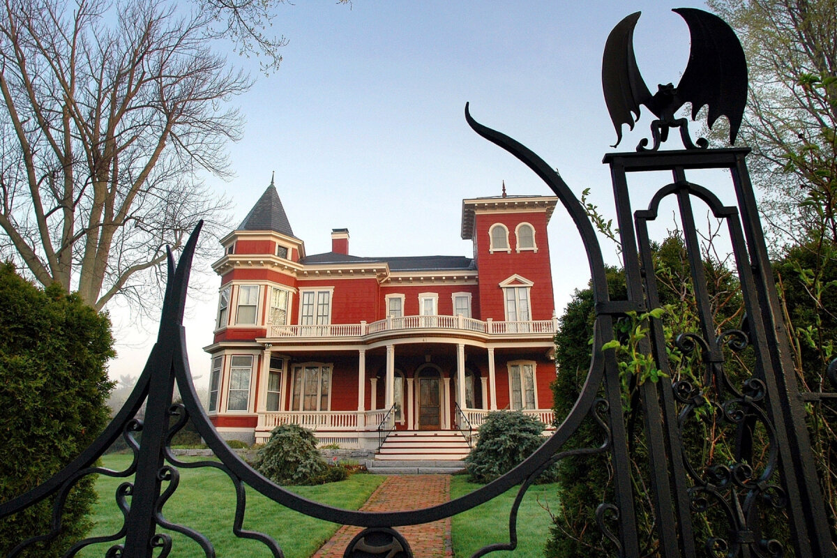 Stephen King's Home - Bangor, Maine - RollingStone.com