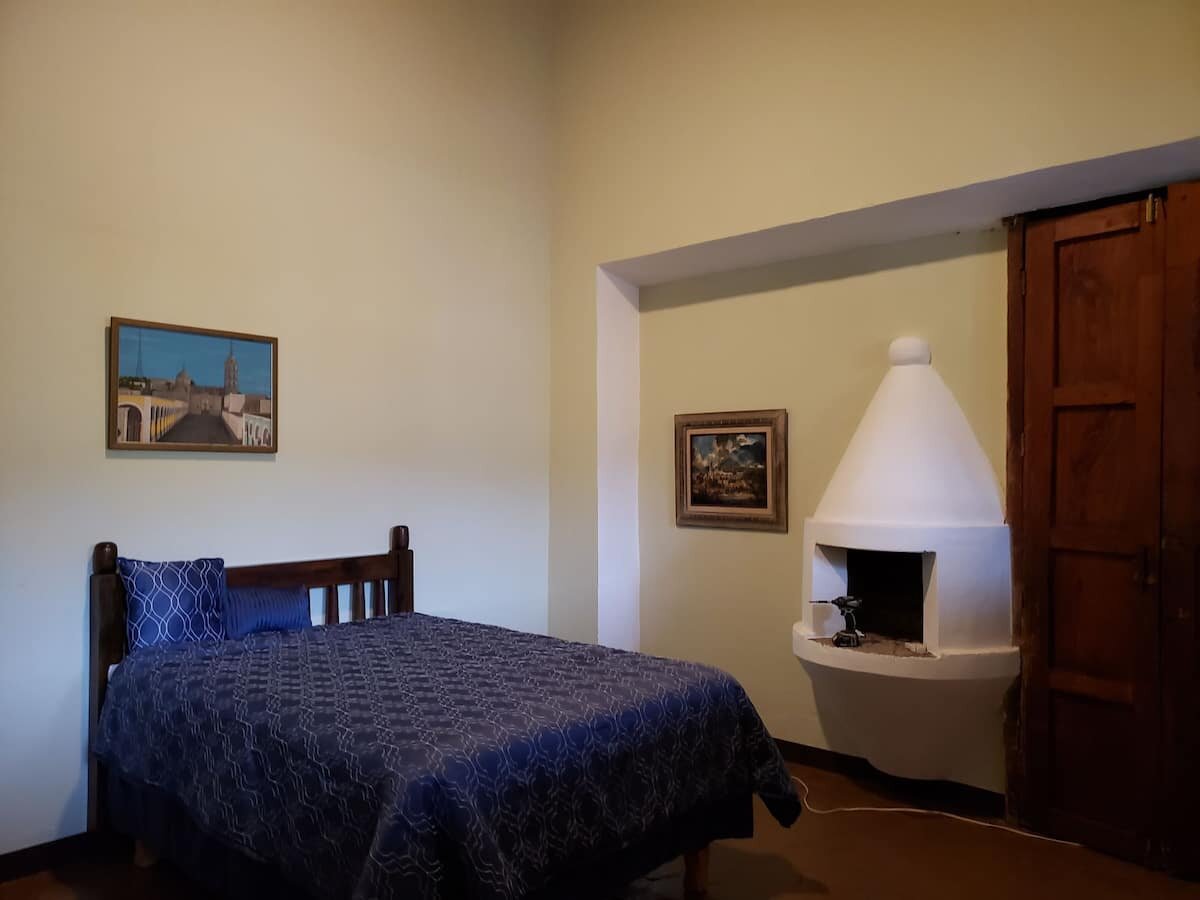 1 cuarto Calle comercio en case del arte - Airbnb in Alamos, Sonora, California