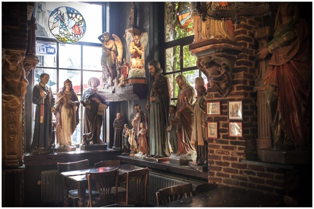 Elfde Gebod - Antwerp, Belgium - Sacrilegious Bar and Oldest Restaurant in Antwerp 