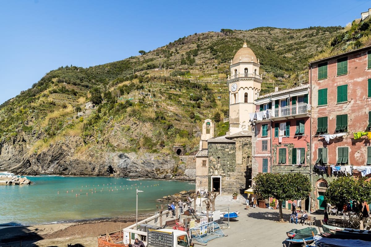 MaDa Charm Apartments PIAZZA Sea view/Jacuzzi tub - Airbnb in Vernazza, Cinque Terre, Italy