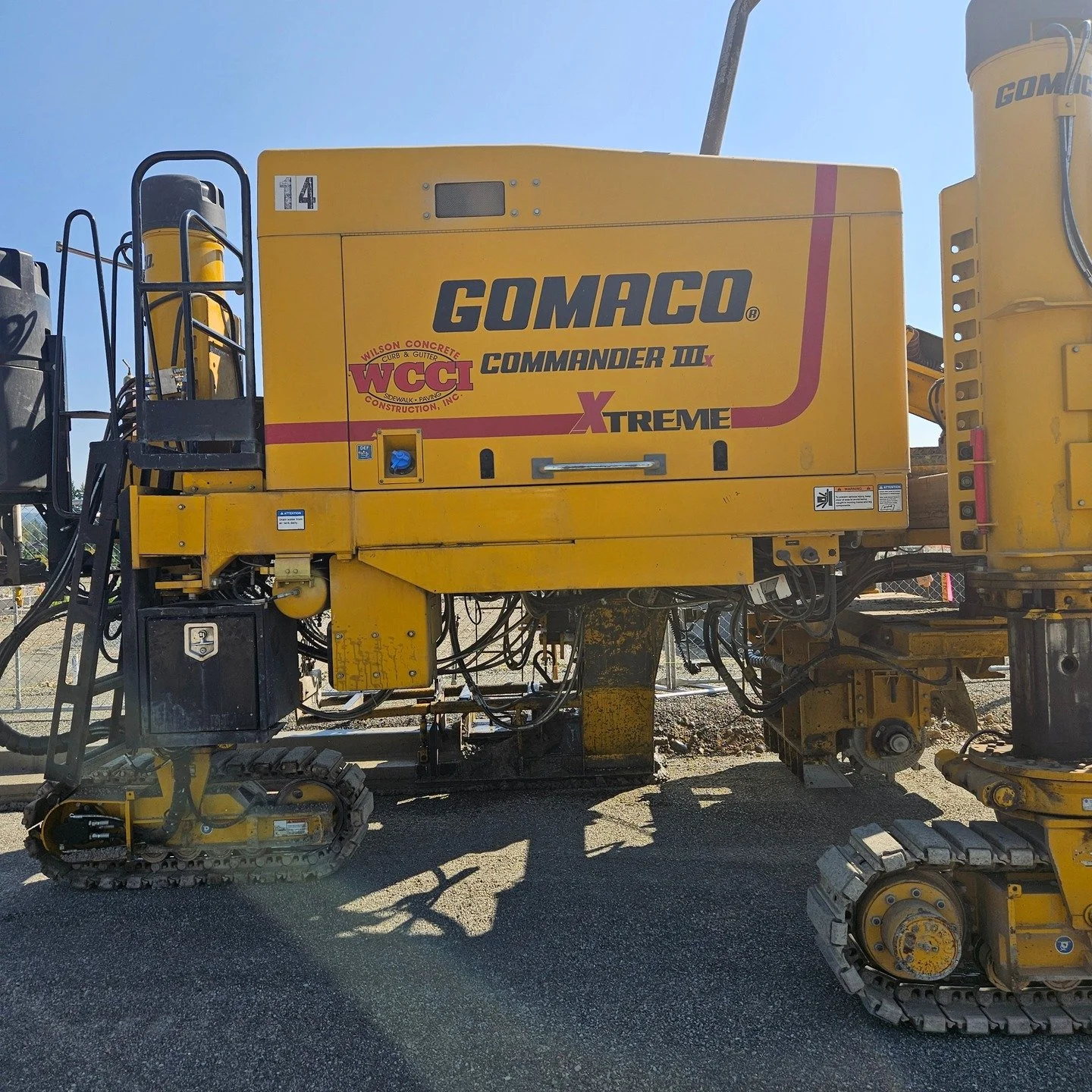 To be a cement mason, you gotta bring serious skills to tame that concrete! 💪 One key skill? Mastering the art of finishing curb behind a curb machine. The team at Wilson Concrete Construction (WCCI) has this on lock! 🔥 Big shoutout to our cement m