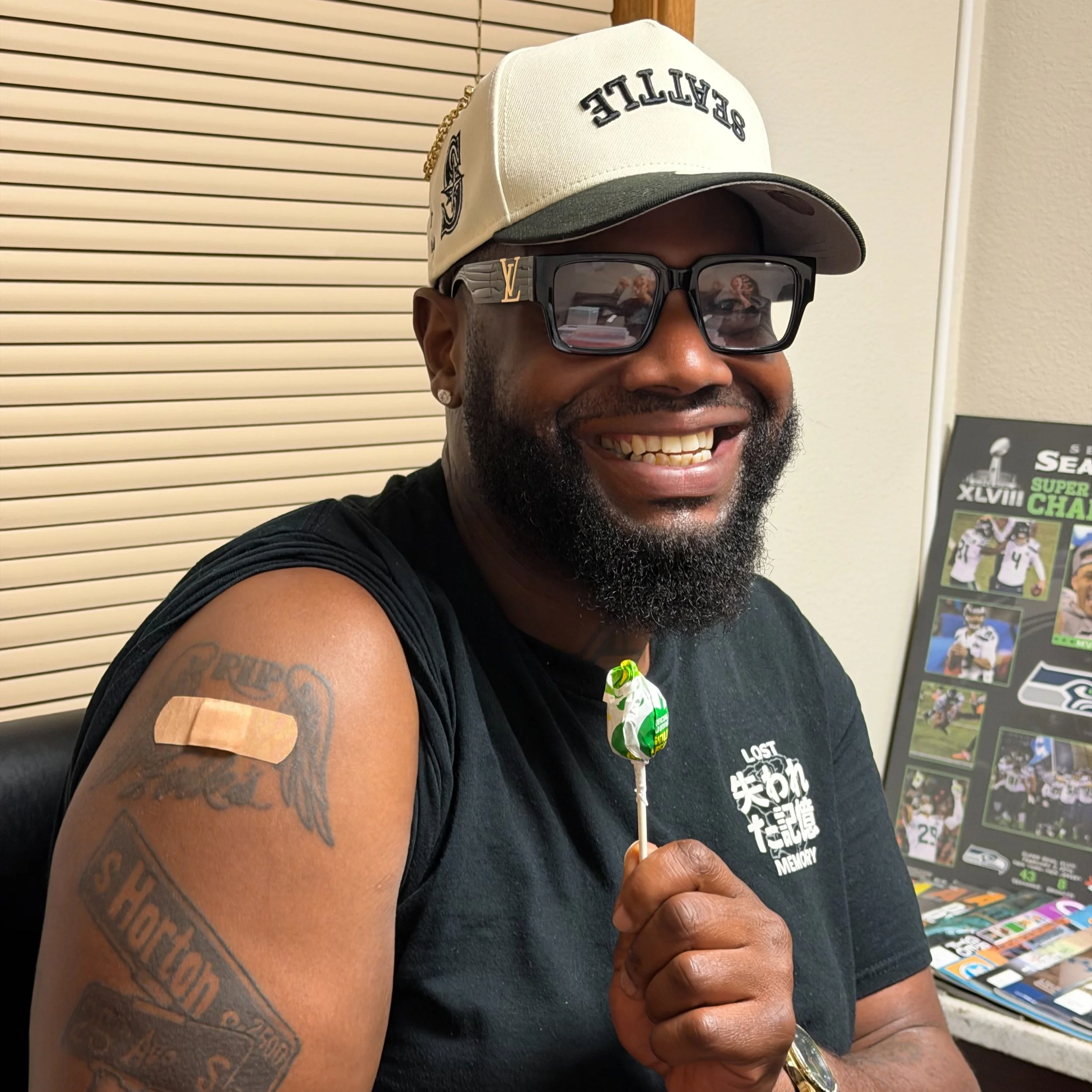 VERA Whole Health joined us at last night's membership meeting to help our members take a proactive approach to their health.
The VERA team provided on-site health screenings, checked vitals, administered flu shots, and most importantly, stuck around