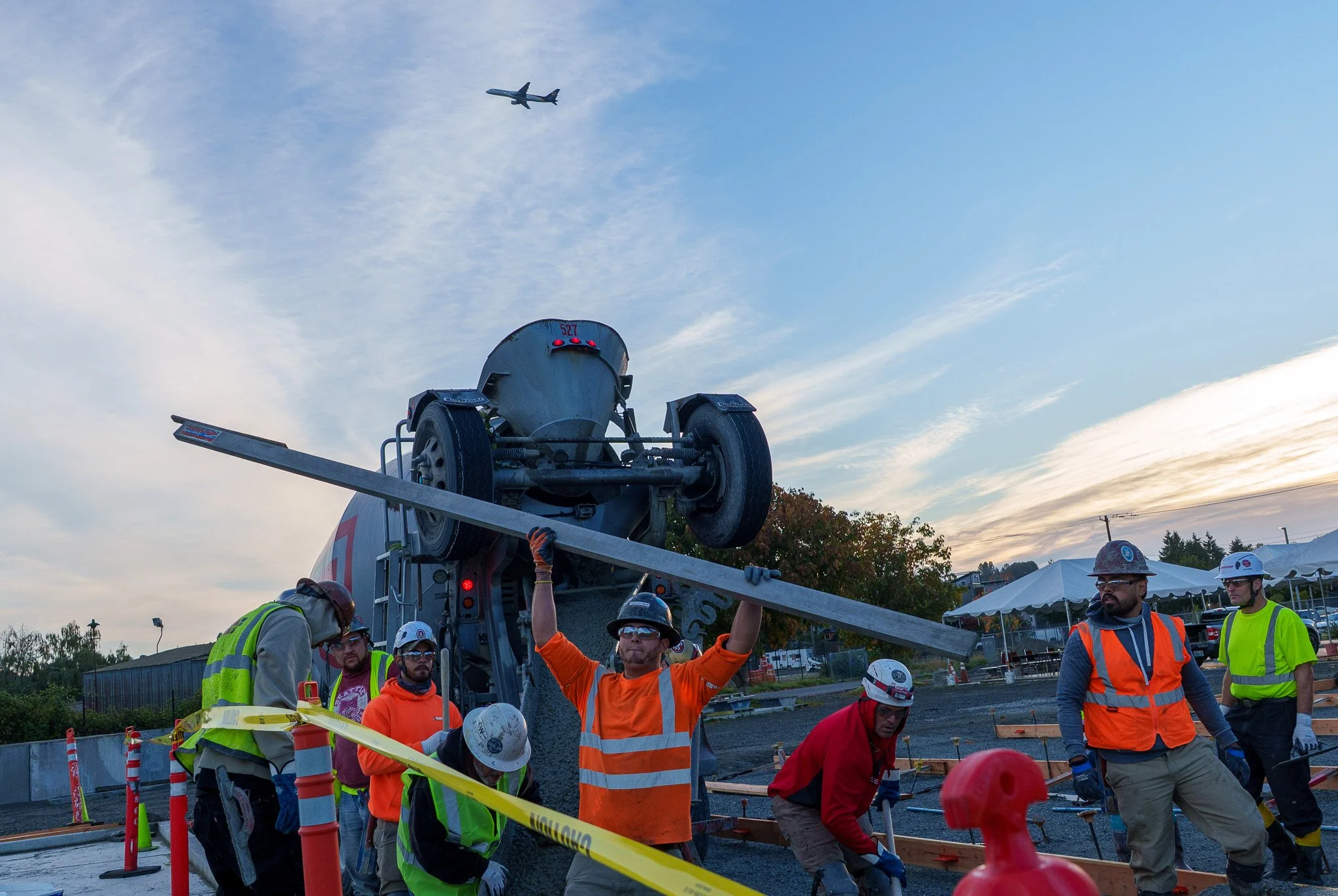 54 cubic yards. Three low-carbon mix designs. One goal: put concrete to the test.
At 2026 Placer Day, Local 528 cement mason apprentices placed and finished multiple paving slabs using mix designs donated by Glacier Northwest, Heidelberg Materials, a