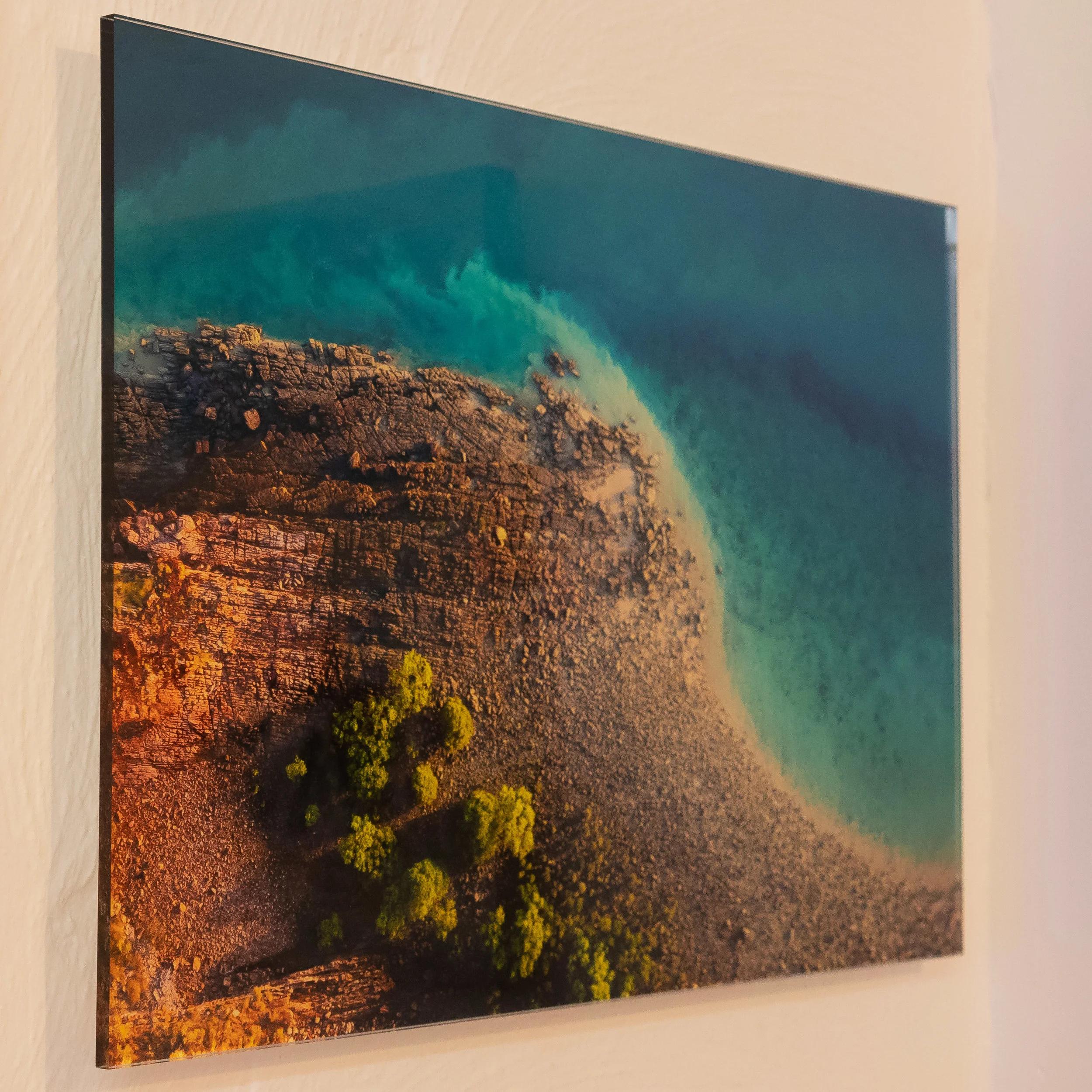 Endless waves By Matthew Adams