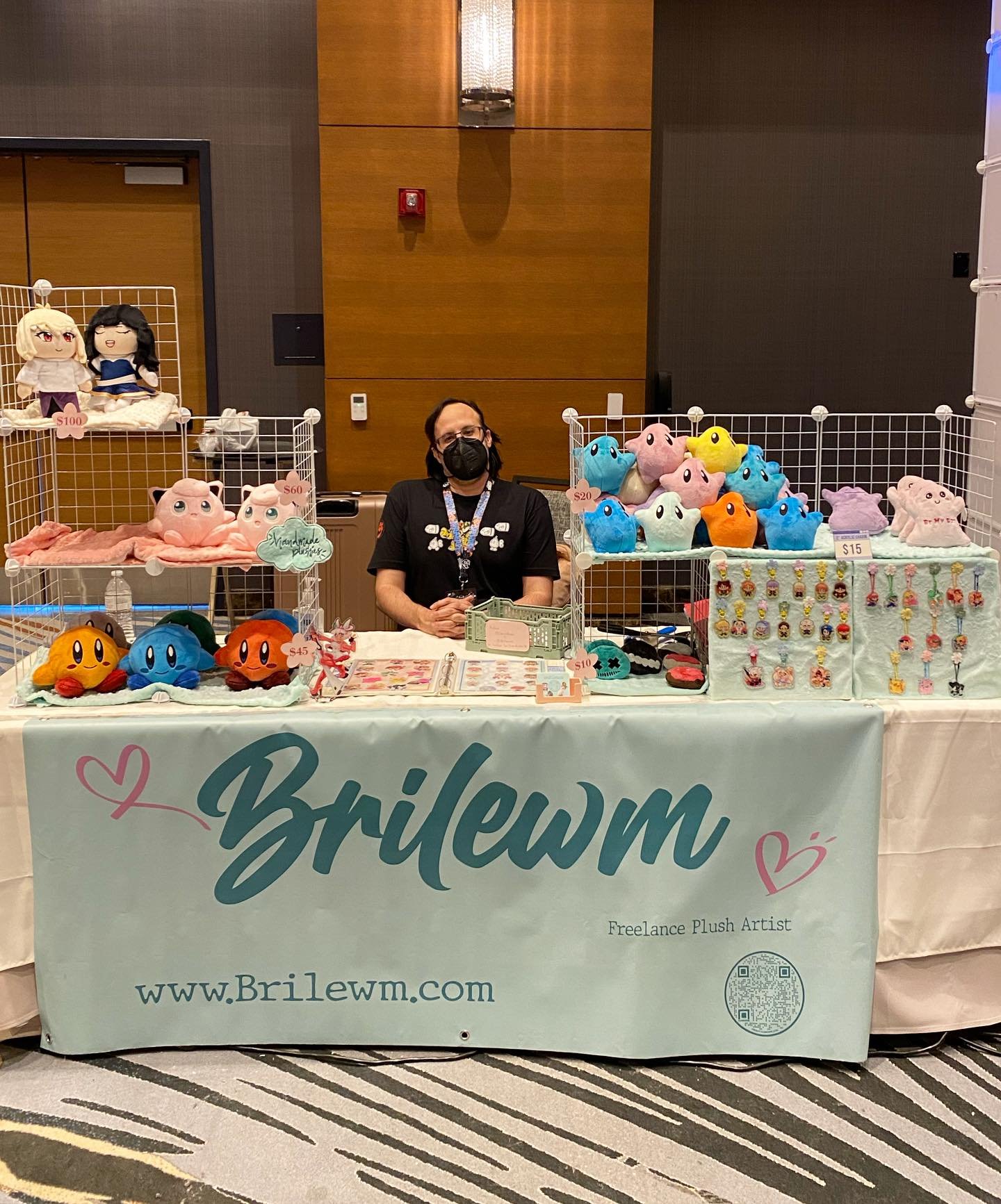 All set up for Day2 of #combobreaker 

Running low on a lot of plushies and @darwin_rose_studio is selling out of a few stickers and charms ! Come by AA18 if you&rsquo;re looking for some cute fgc merch 😘

#artistalley #fgc #plushiesofinstagram #sma