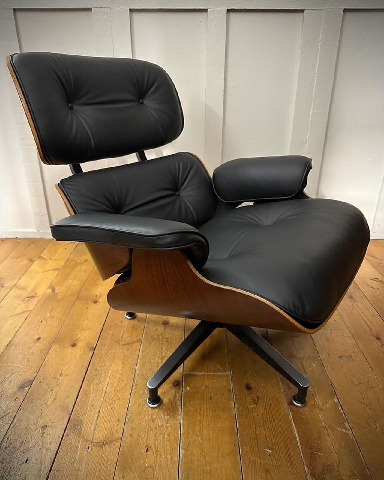 The classic and timeless Eames chair. Reupholstered in black leather to stay true to its original design. A real pleasure to work on such an iconic piece of furniture, and restore it to its former glory. Scroll through for before pic.
&bull;
&bull;
&