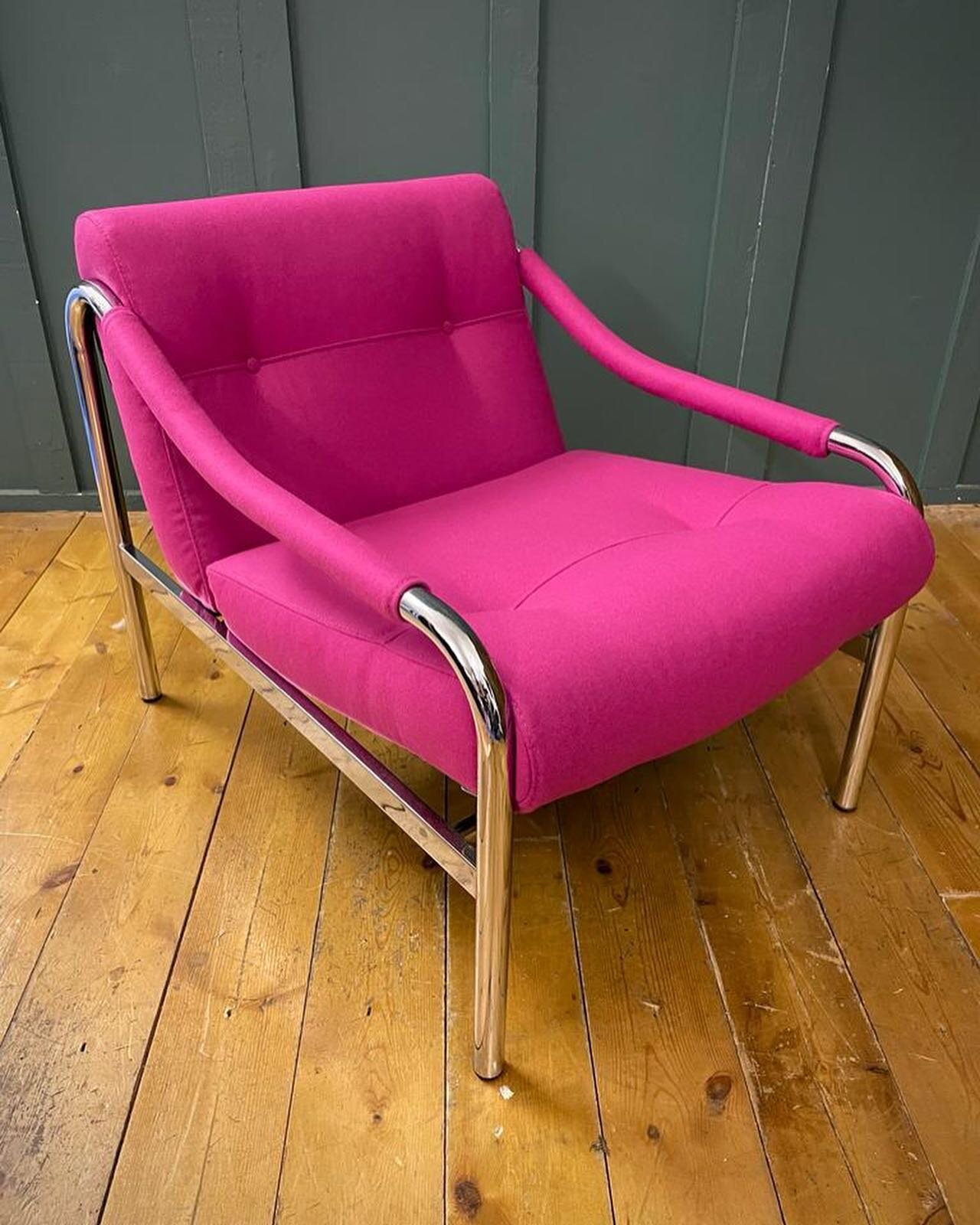 Transformation number two! What was a very tired and unloved chair has been given a new life. This stunner of a vintage Pieff Beta lounge chair has been reupholstered in hot pink pure Italian wool, standing out against its chrome legs. For sale now. 