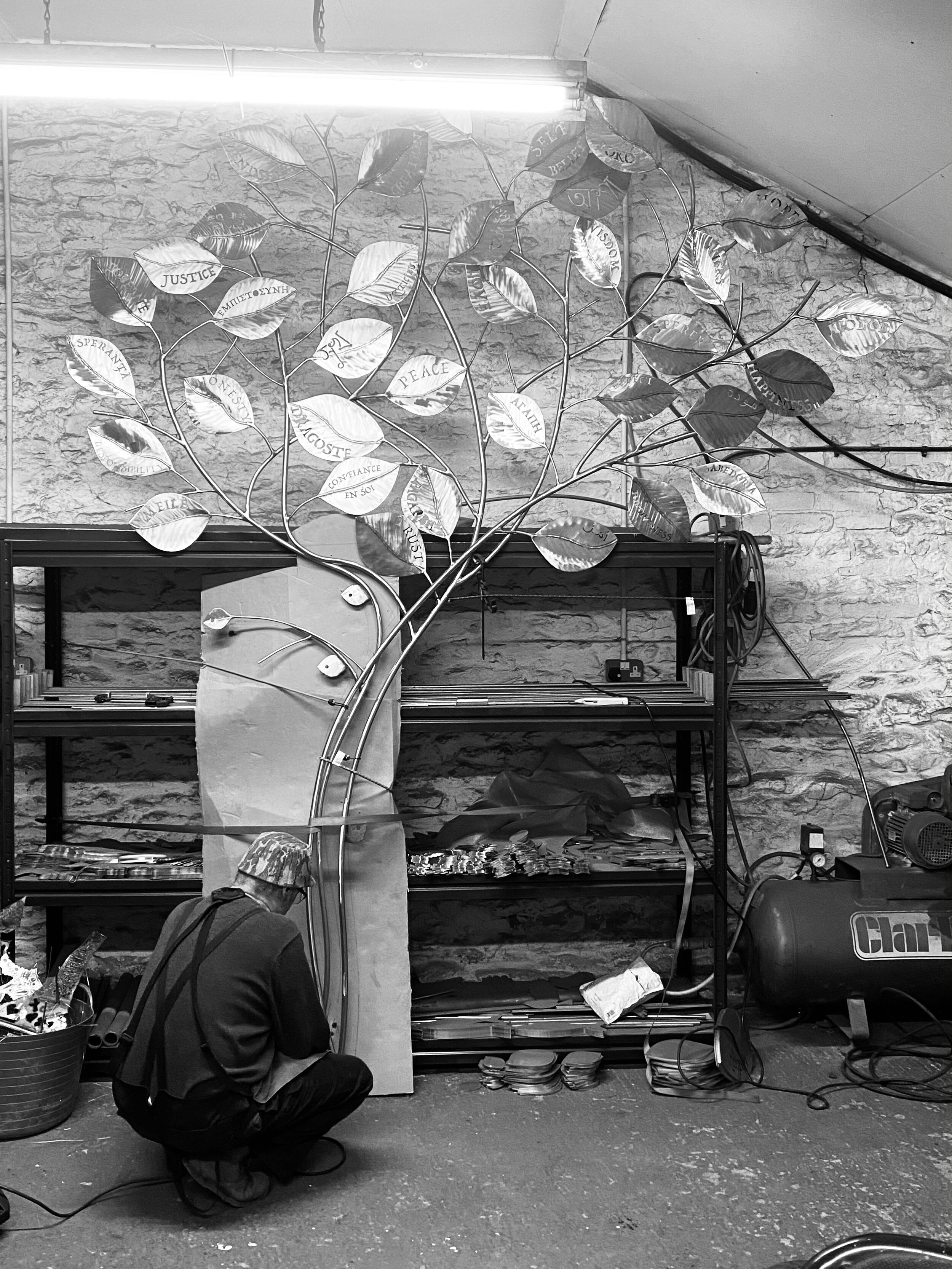 James Sutton Sculpture Tree.....jpeg