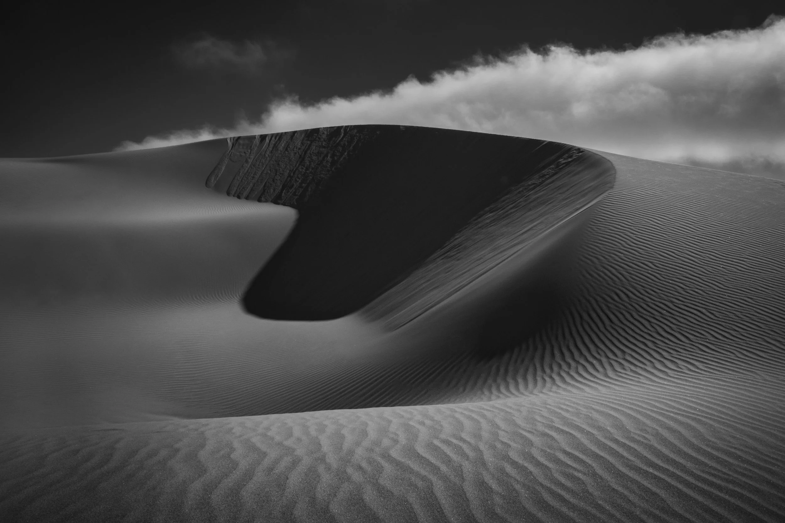 Dunes: Visions of Sand, Light &amp; Shadow