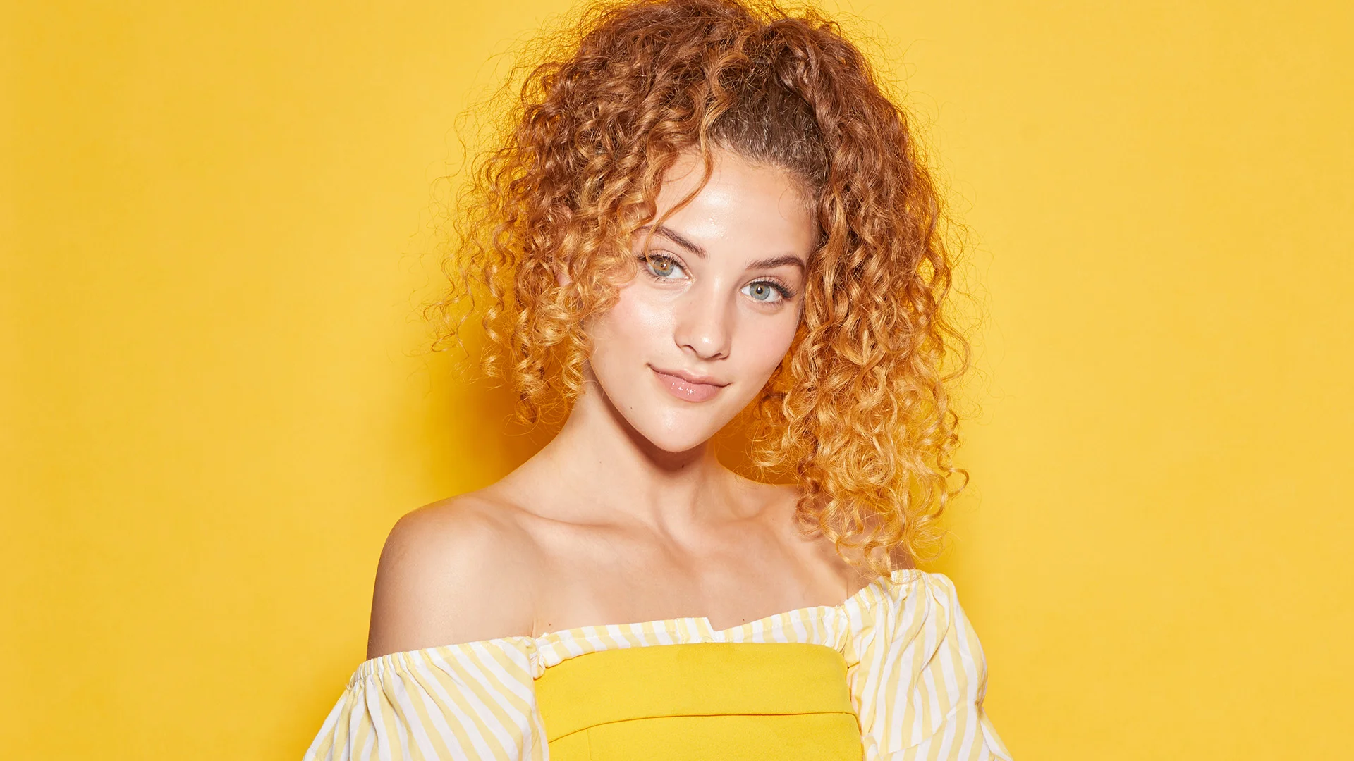 Sofie Dossi.jpg