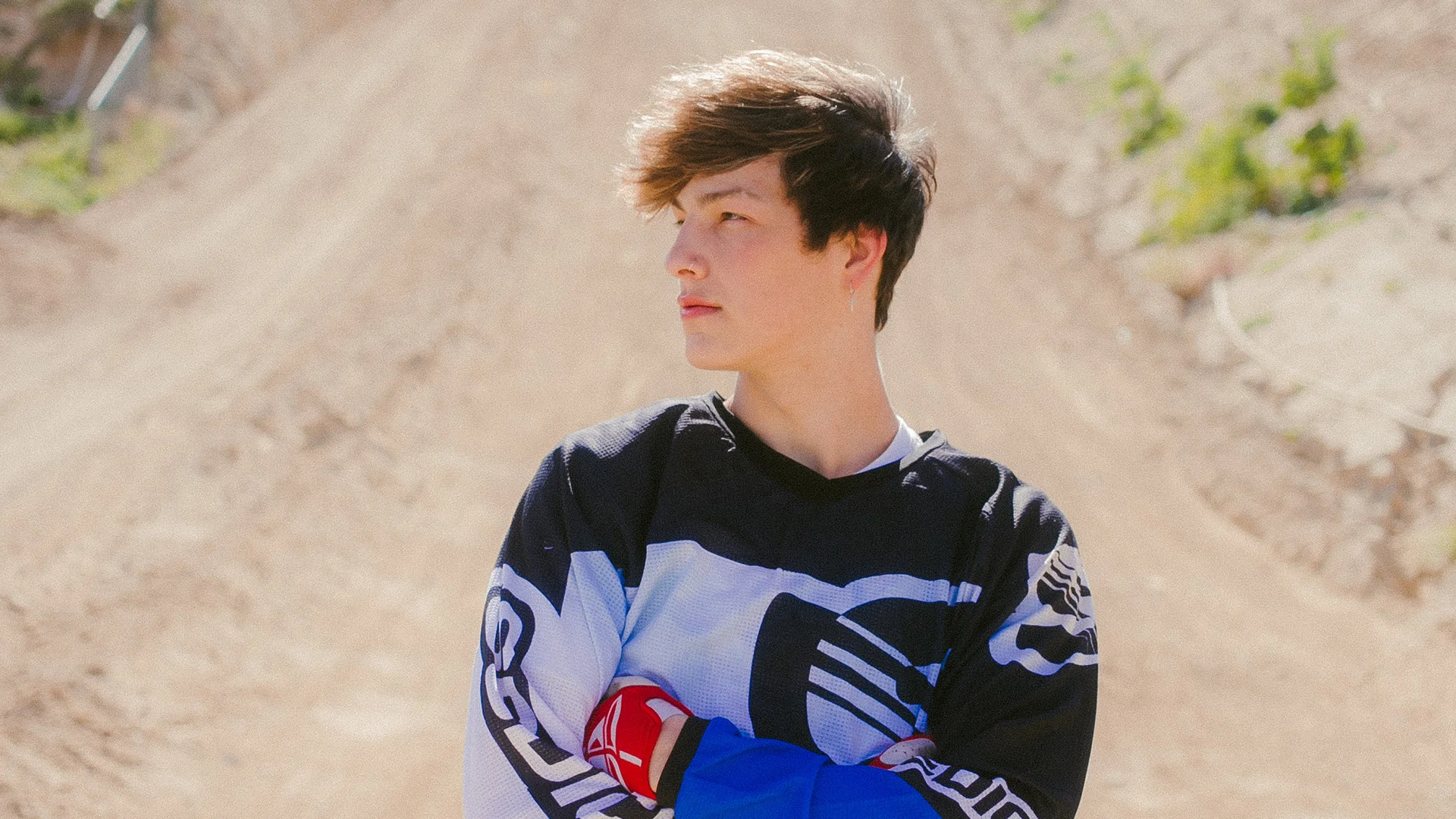 Tayler-Dirt.jpg