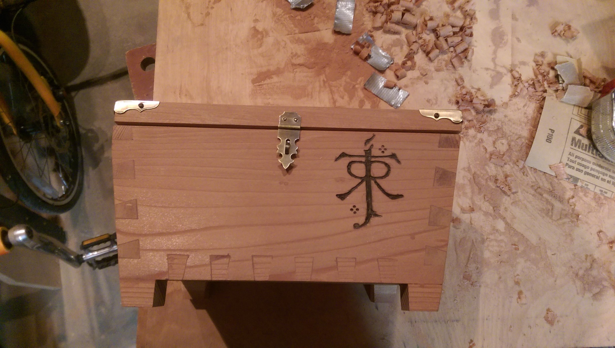  Here’s the box with the emblem completed 