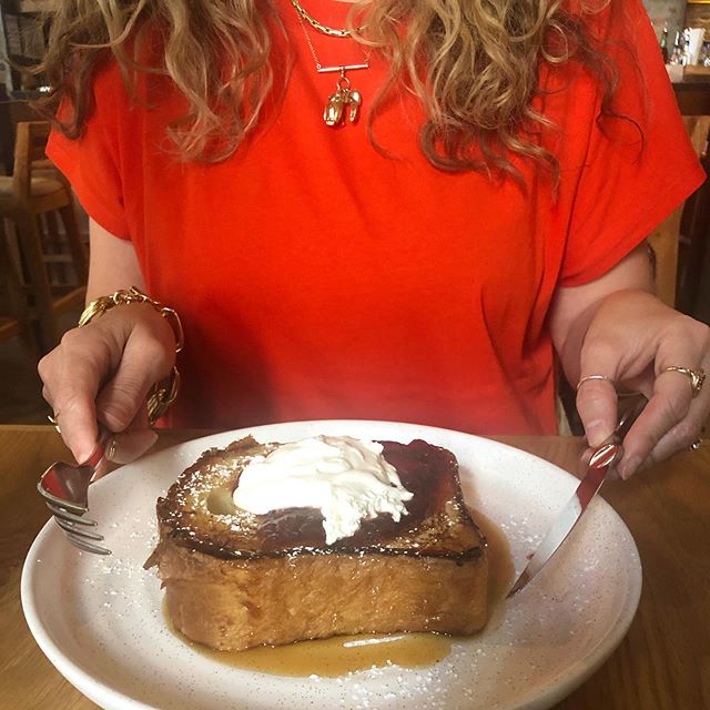 Start the day as you mean to go on. NYC you are a good delight. #wanderlust#travel#nyc#breakfast#bestwaytostarttheday#lovemyjob