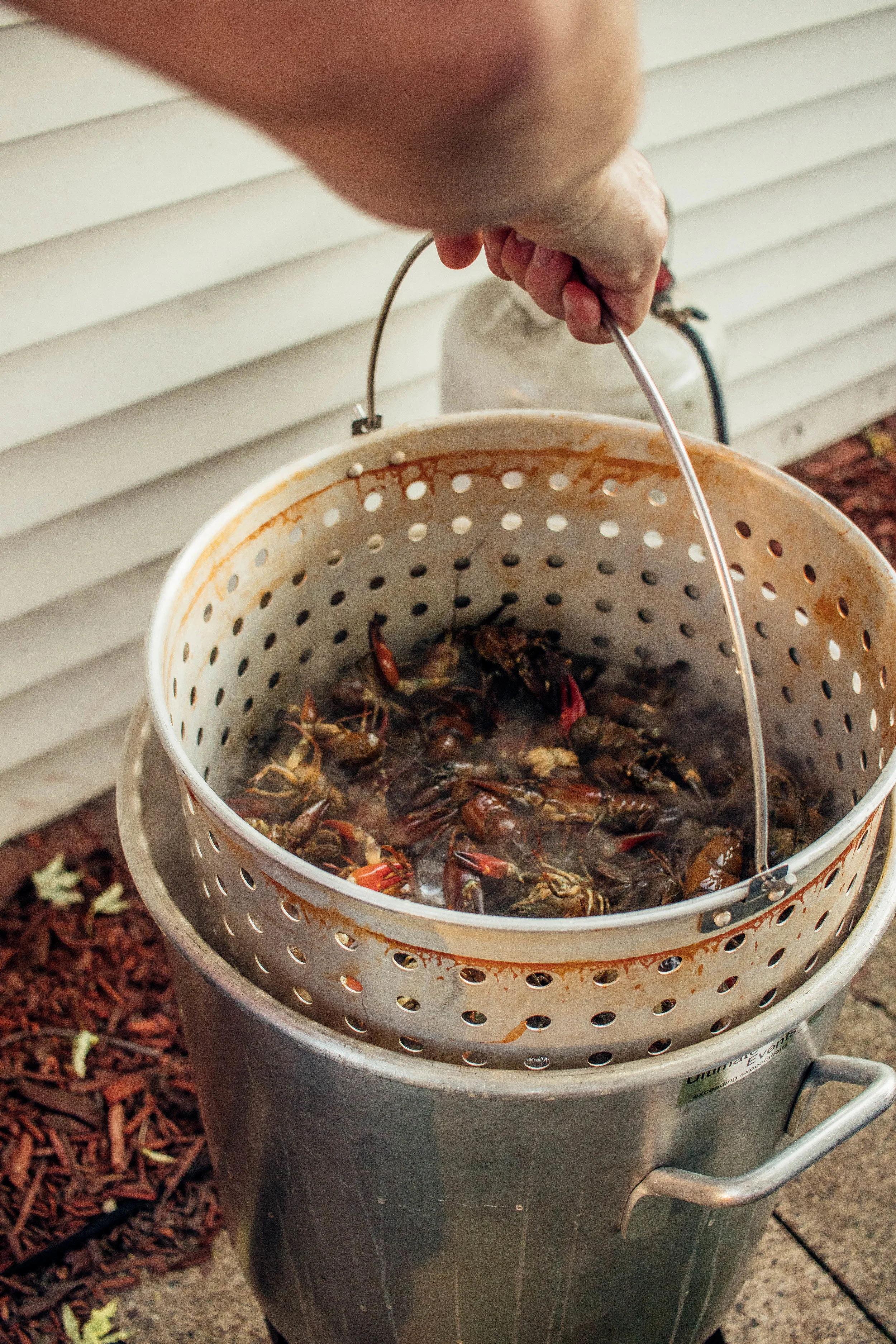 crawfish_boil.jpg