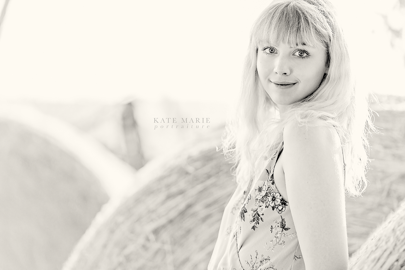 Dallas_Senior_Photographer_Flower_Mound_Senior_Portrait_Annie_04