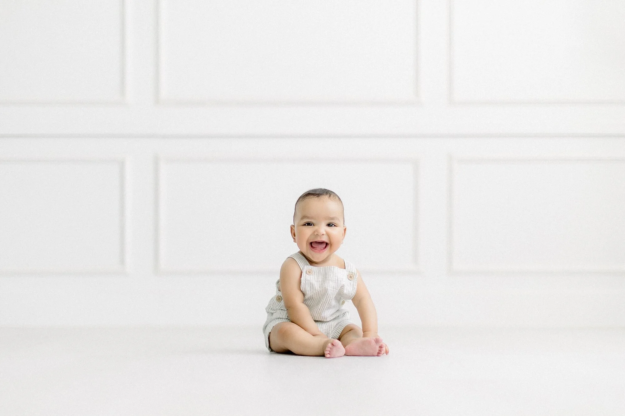 six-month-milestone-photographer