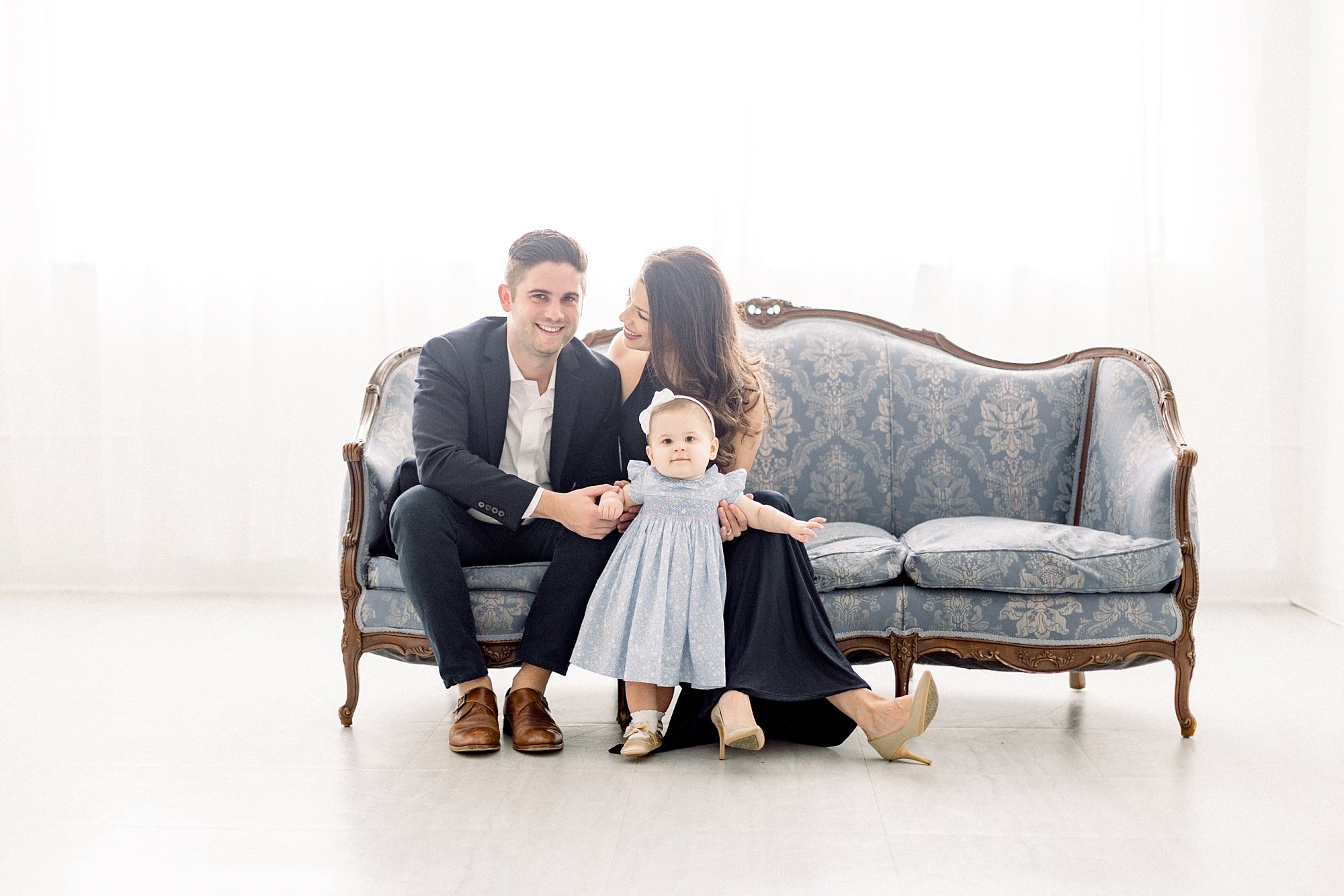 luxurious family portraits in Dallas