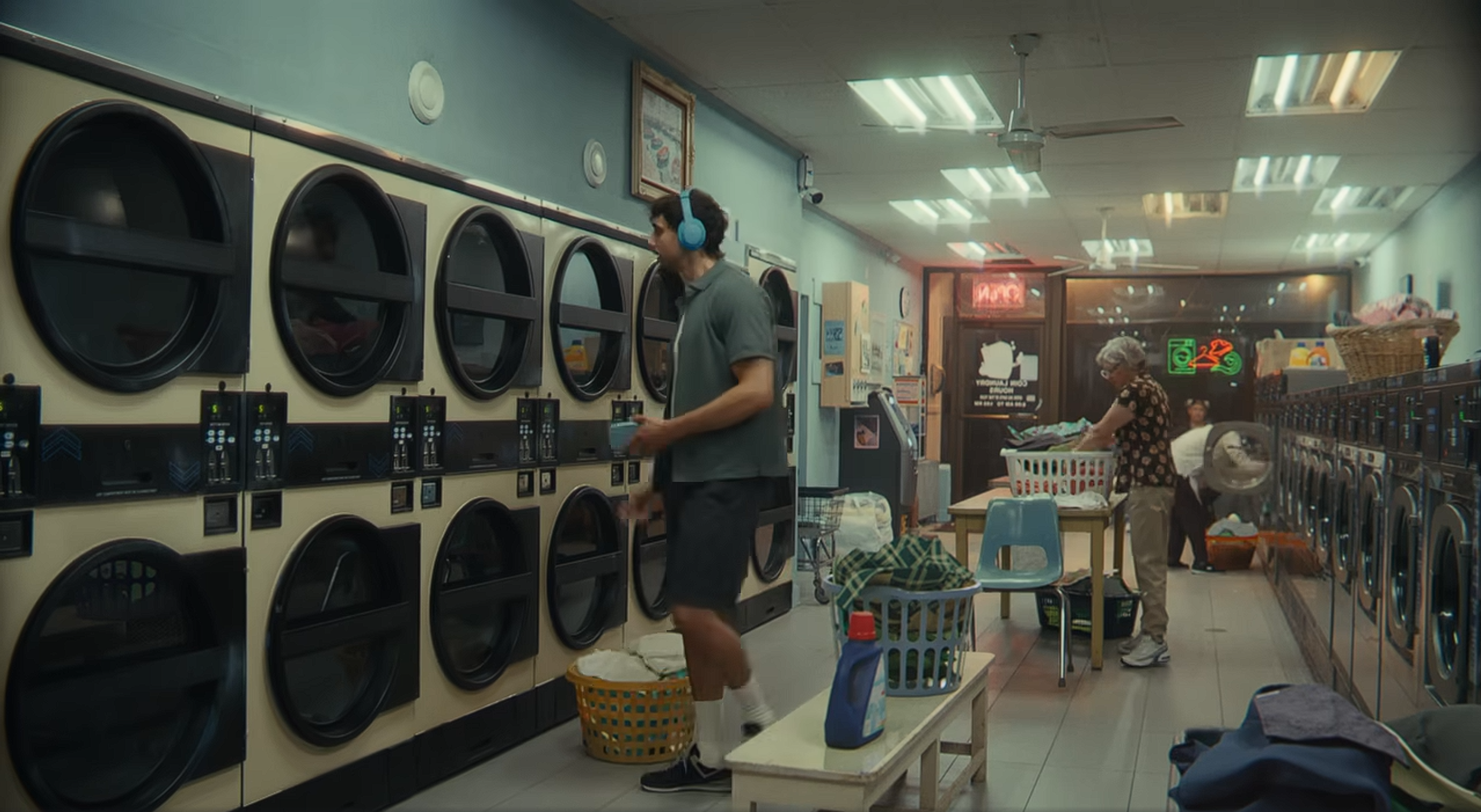 amazon_laundry_01.png