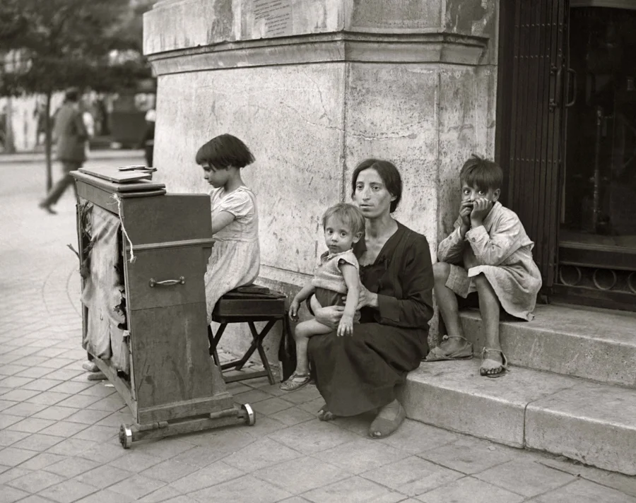 Yubero-Publio López Mondéjar.Lucía Laín-3.jpg