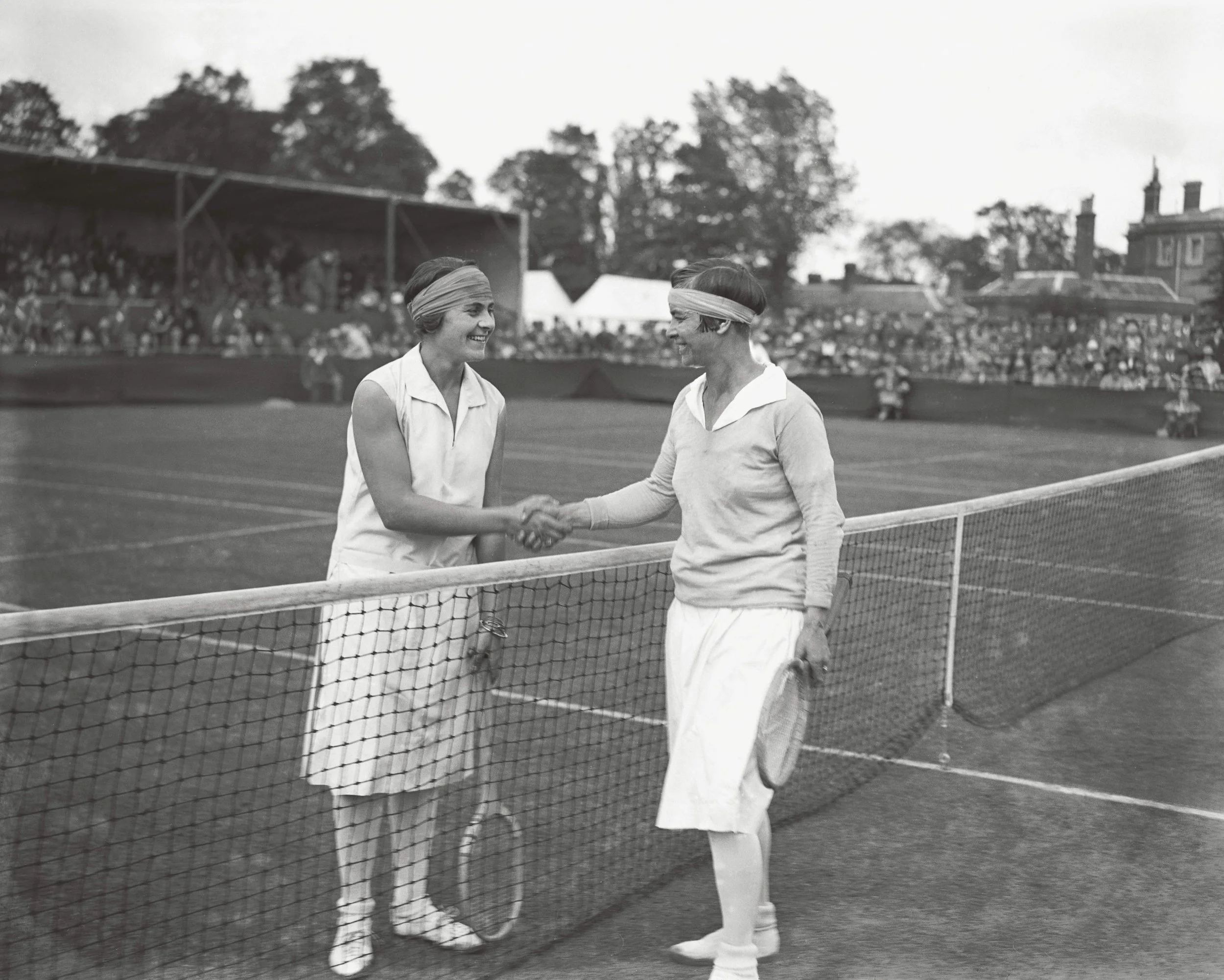 Mlle. D’Alvarez y Mrs. Mallory. Torneo Beckenham, 1926. TopFoto