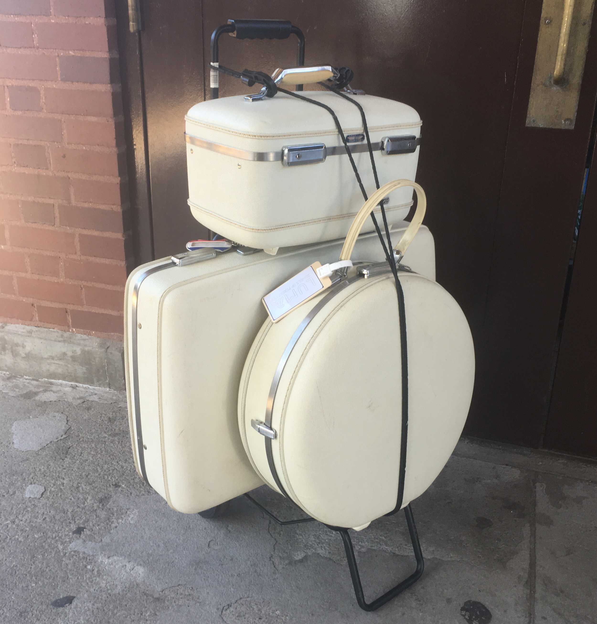 suitcases.png