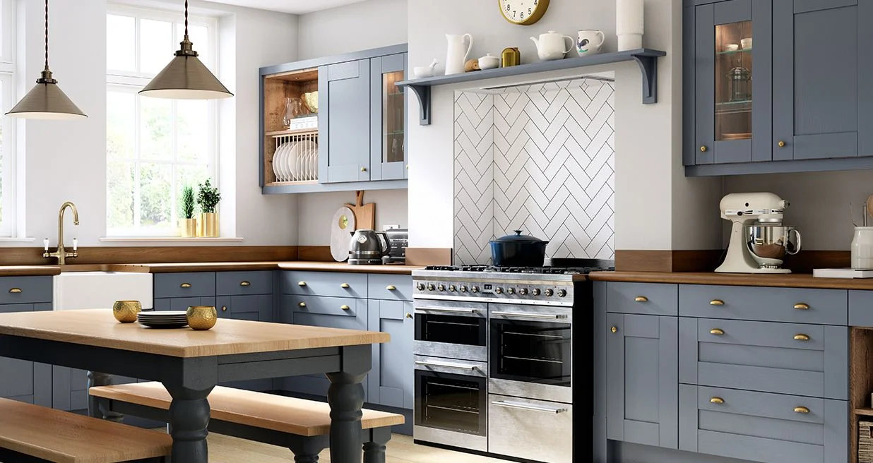 fittedkitchen-relaxed-lrg-1236x656.jpg