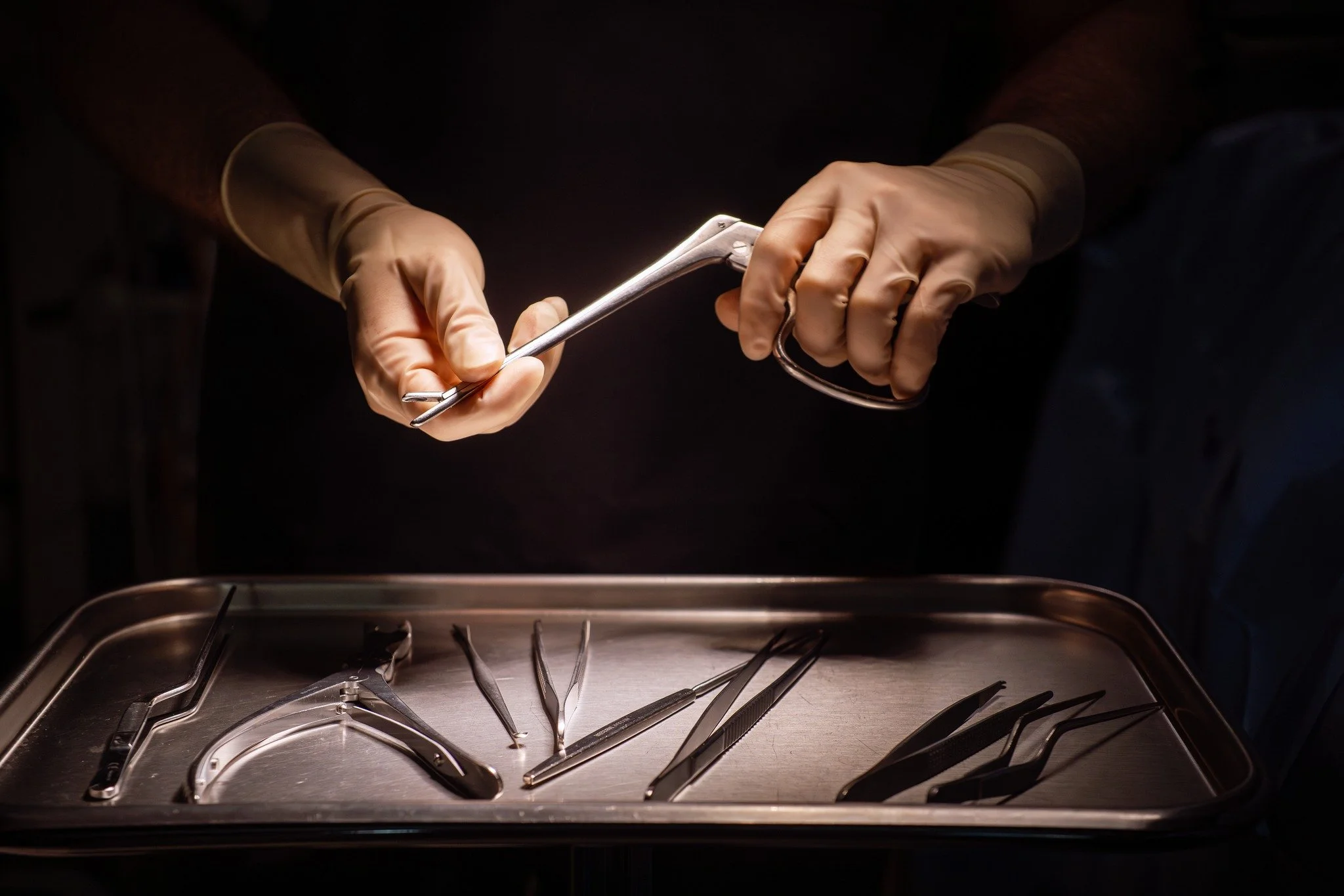 The right tools for the job.

@jeremysmithmd 

#surgeonlife #spinehealth #spinesurgeon #painrelief  #surgery