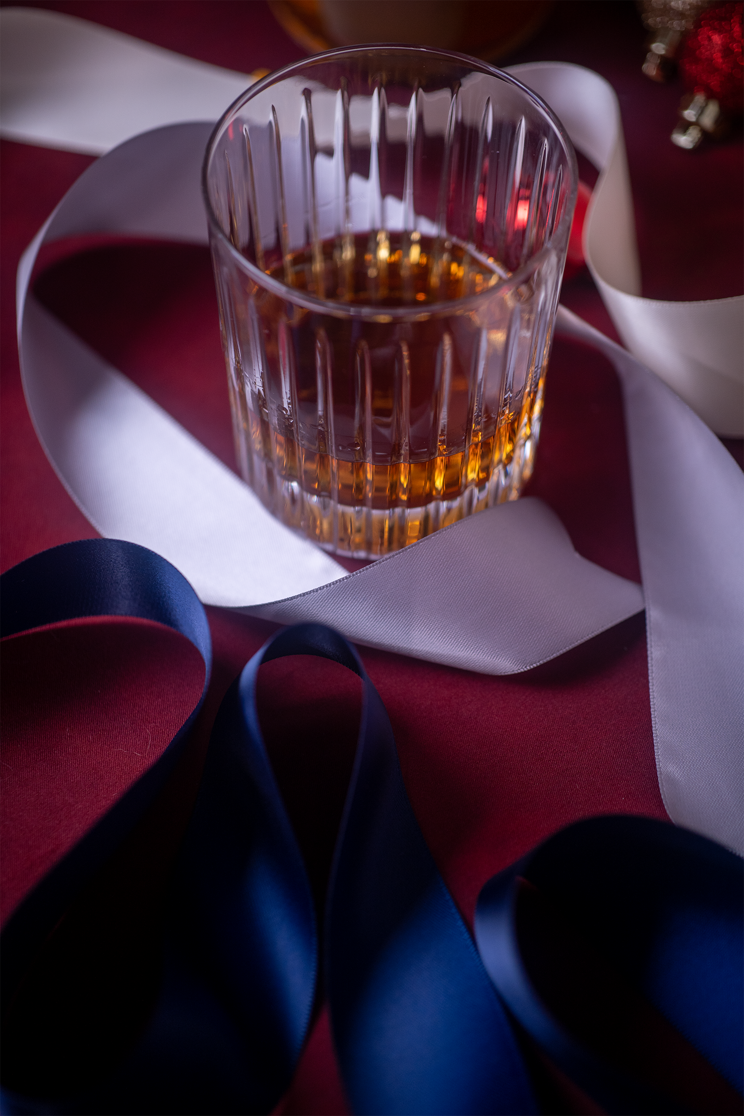 Shibui holiday 2022 whisky glass ribbons 1.png