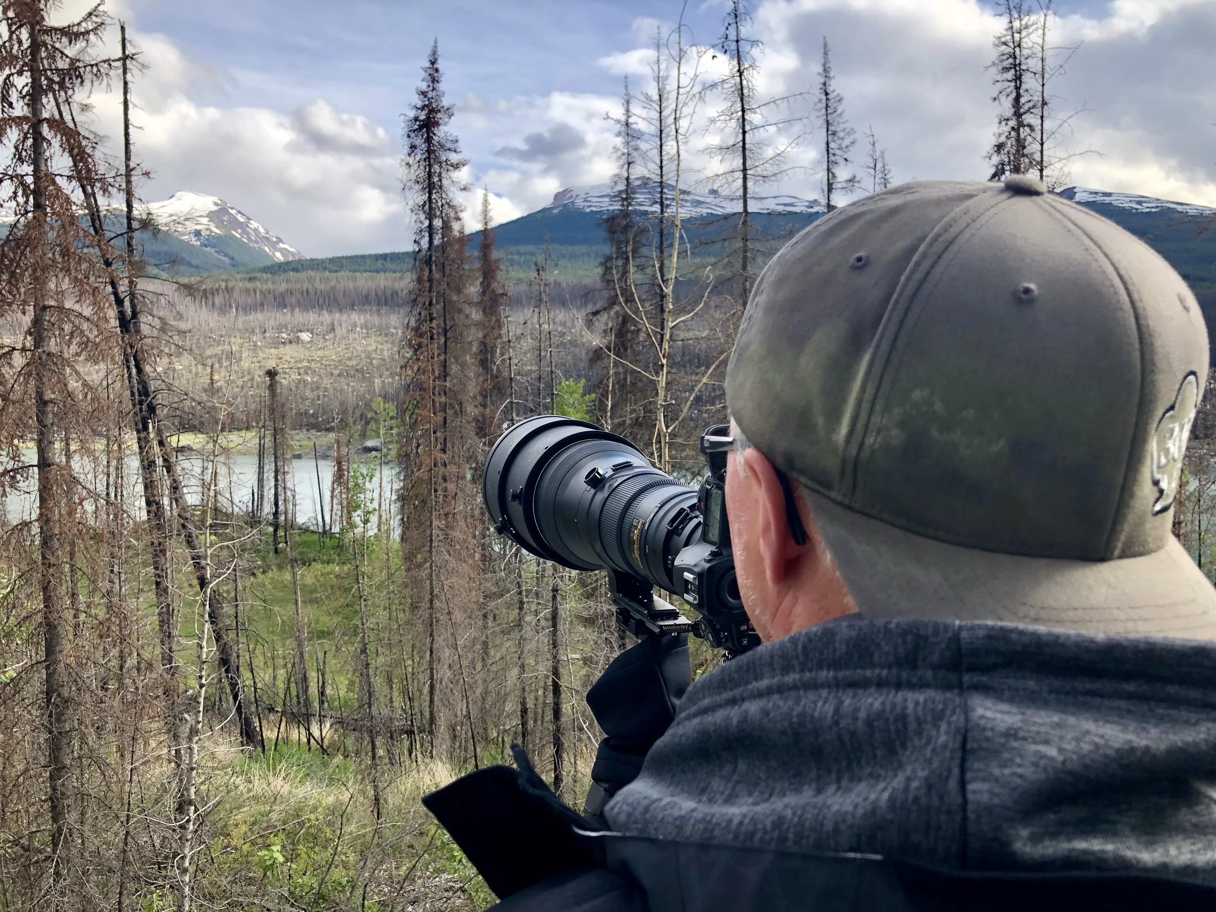 RON PHOTOGRAPHING EAGLES.jpg