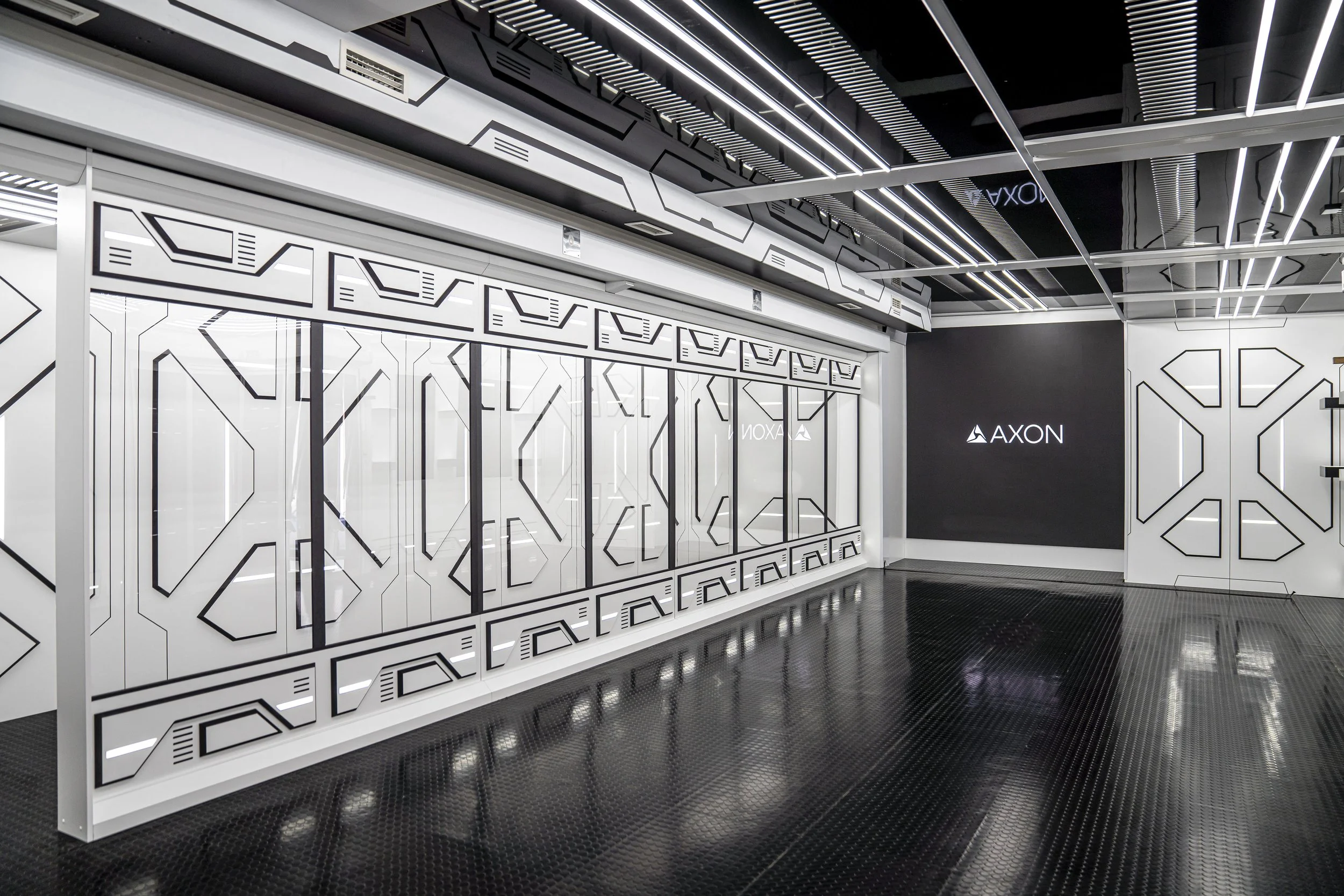 Axon_2023_August_Global_Sweden_Roadshow_OutriderTrailer_027.jpg