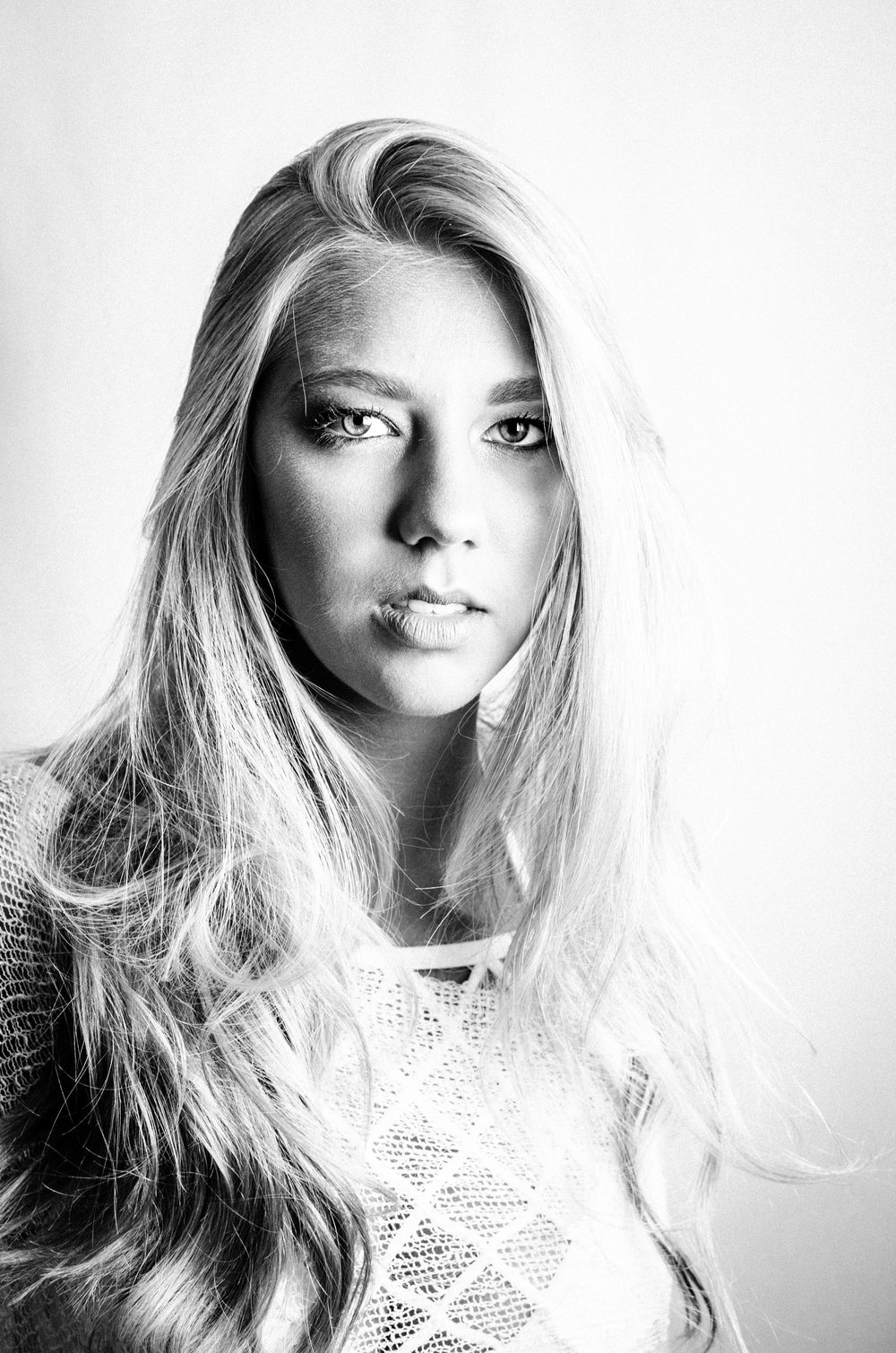shelby+headshots_previews+(13+of+14).jpg