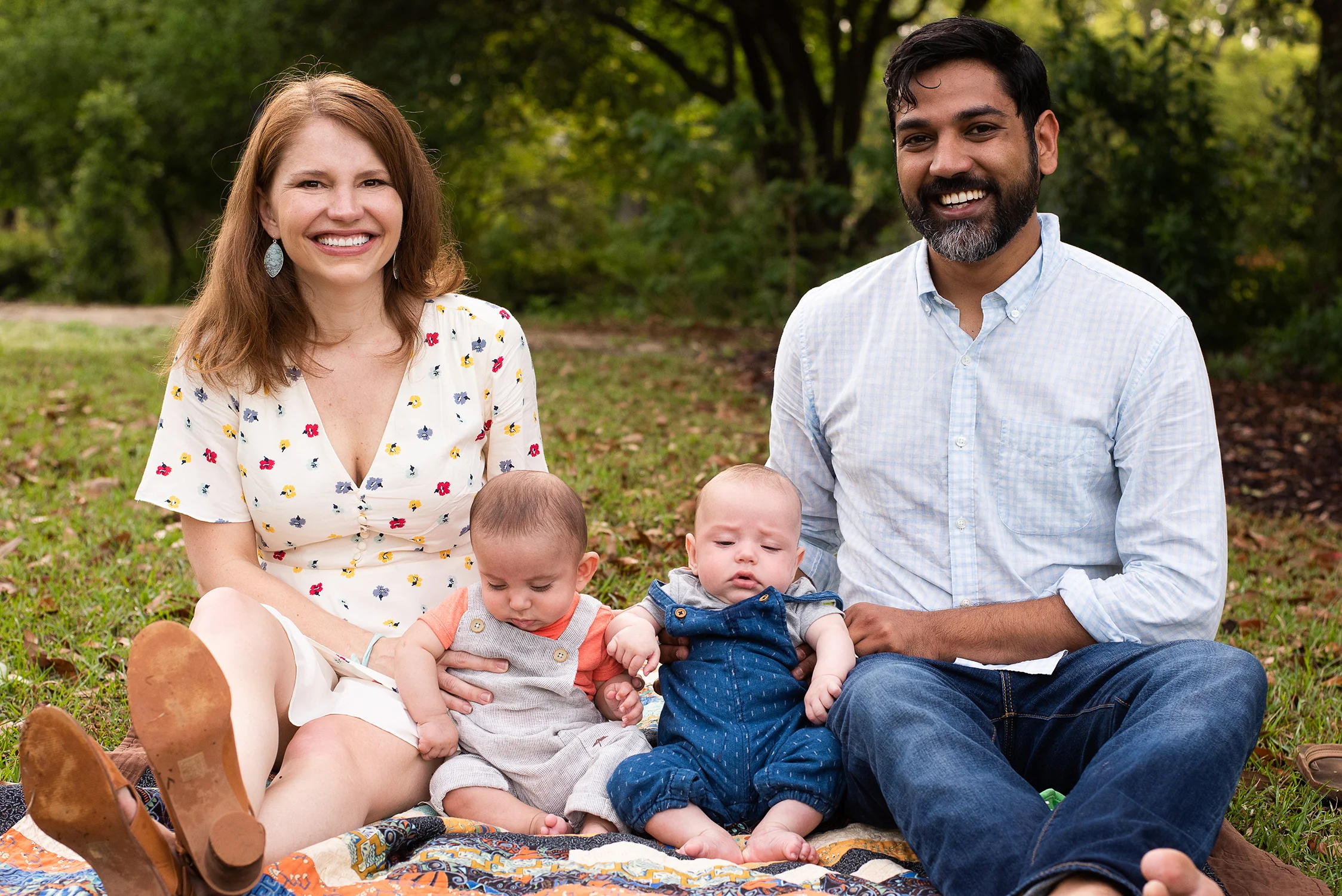 Family portrait in Hampton Park by Reese Moore Photography
