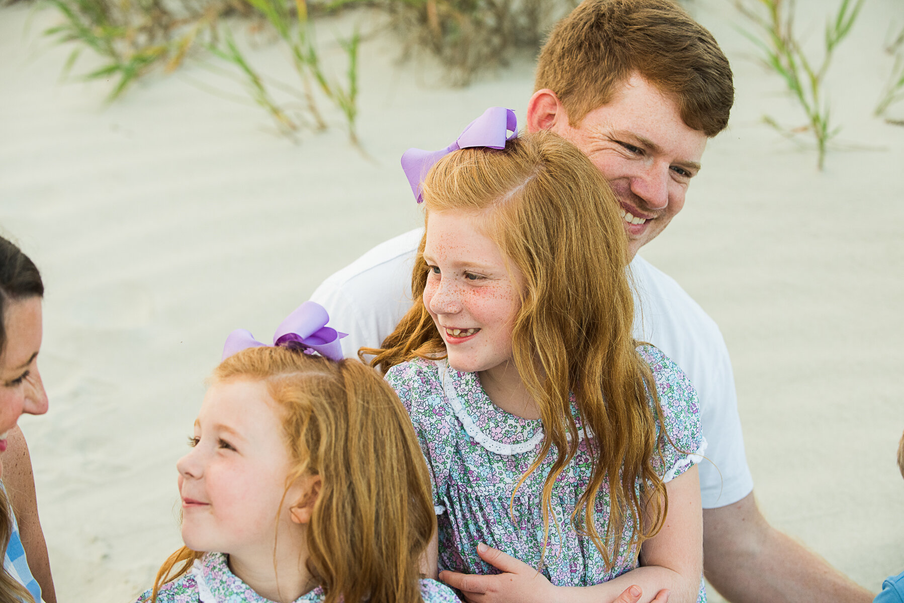  Family portrait by Kiawah Photographer Reese Moore 