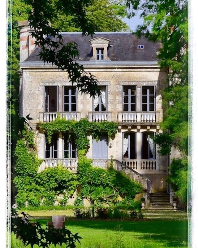 WHERE I&rsquo;M TRAVELLING TO NEXT - Part 2 of places that are top of my list for when we can travel again.

@manoirdeplaisance looks to me like it&rsquo;s come straight from the pages of a book of fairytales. This is one of the most authentic and ch