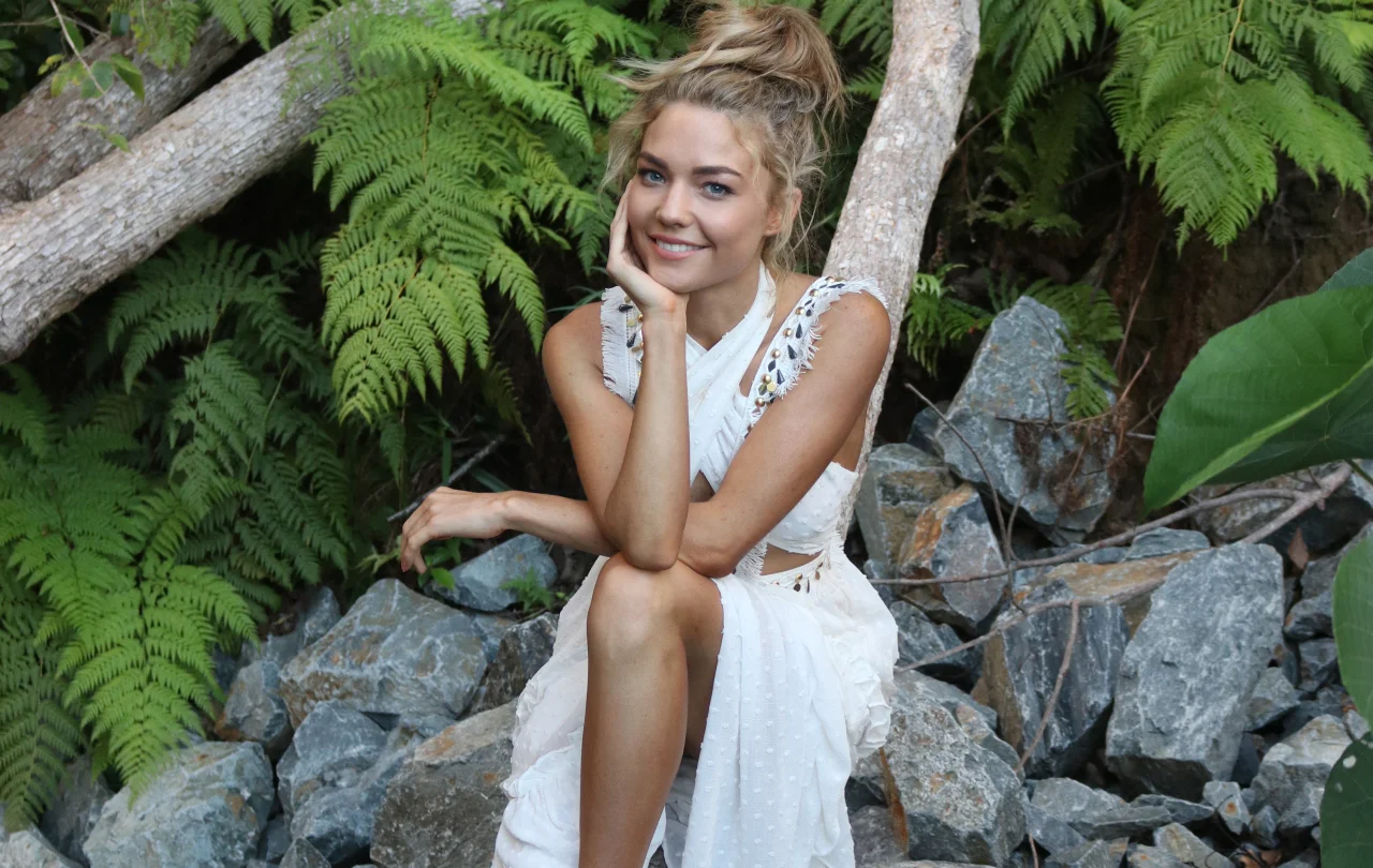 Sam-Frost.jpg