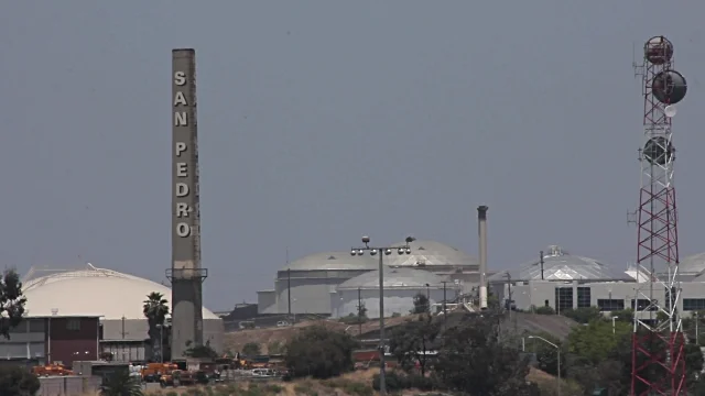 sanpedrorefinery.jpg