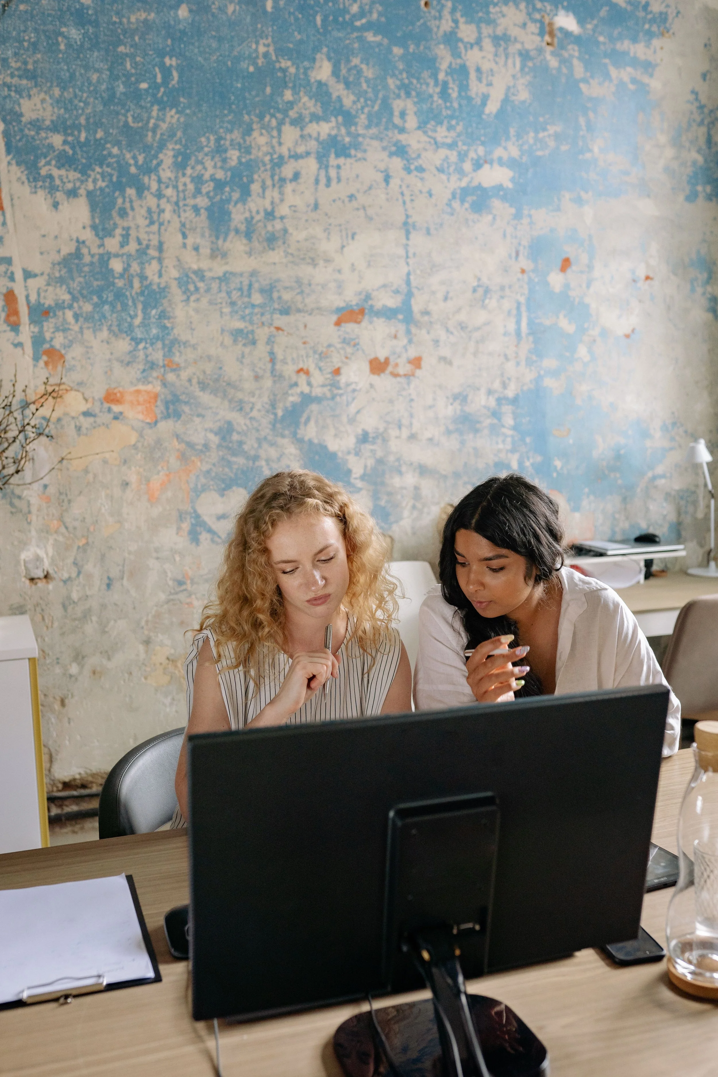 What to Look for in an Outsourced Bookkeeper