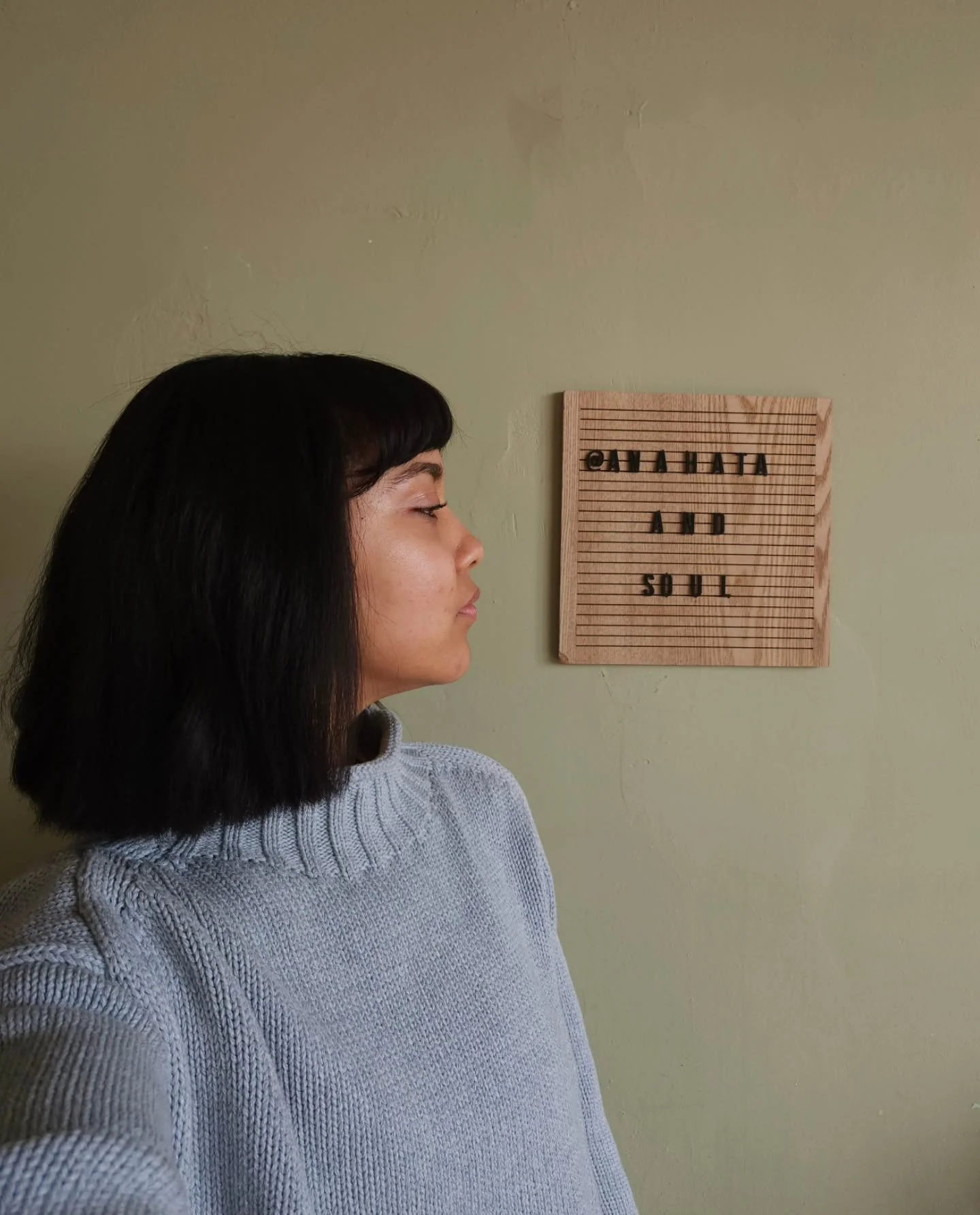 Year 8, cant wait to share the evolutions behind the scenes that I've been shifting through the past few months. 💫
 Ive been painting so much lately, experimenting with stretching my own canvases, playing with color and creating some new designs to 