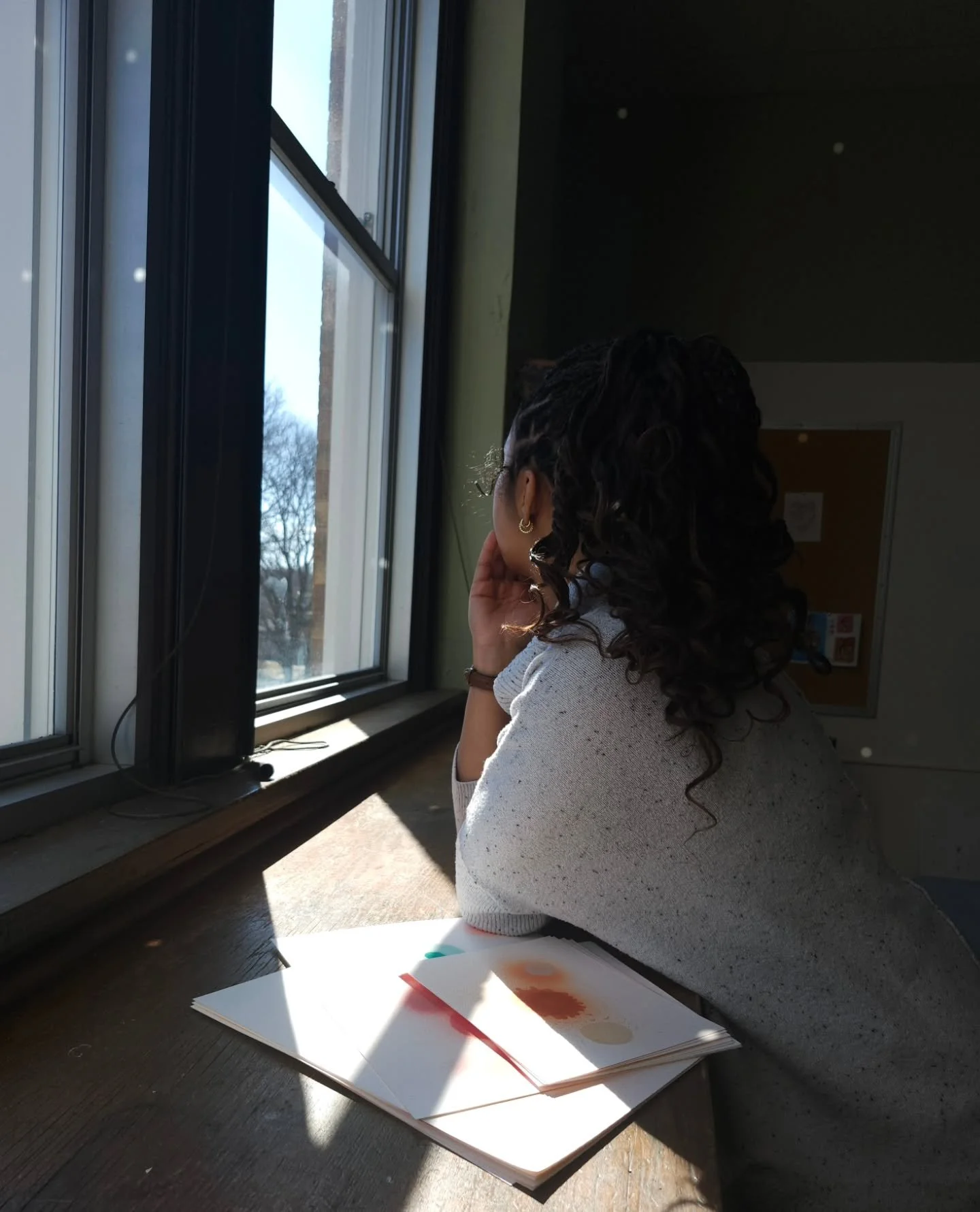 Thursday studio views 💫 
Peeks at some new art I am working on 🤍