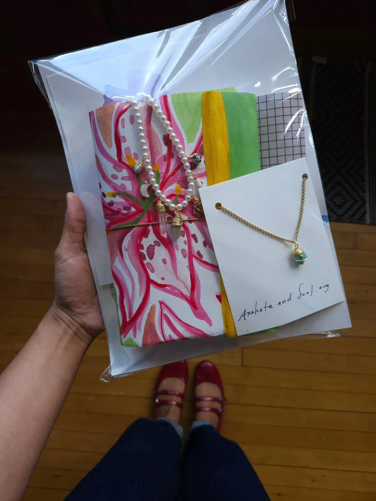 A recent order, swipe to deconstruct 🌸🤍💫