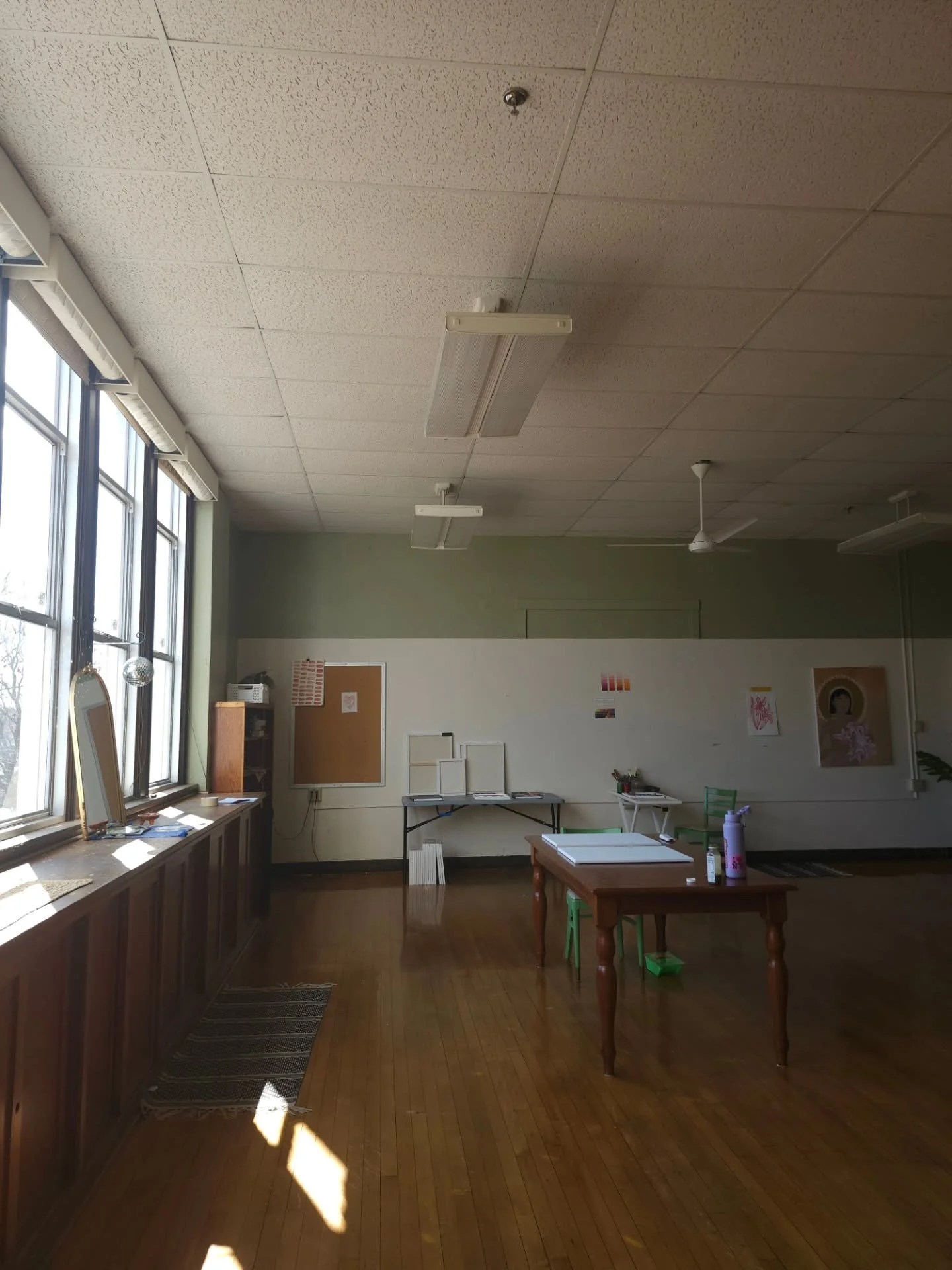 Moments from this week in the studio 🦋