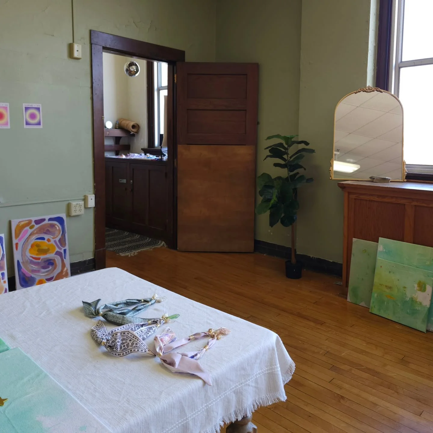 Been busy working on a new collection for this Sundays market  @radicleeffect 🤍 
  So many new, exciting things are going to be available and I cant wait to see you there! 💫