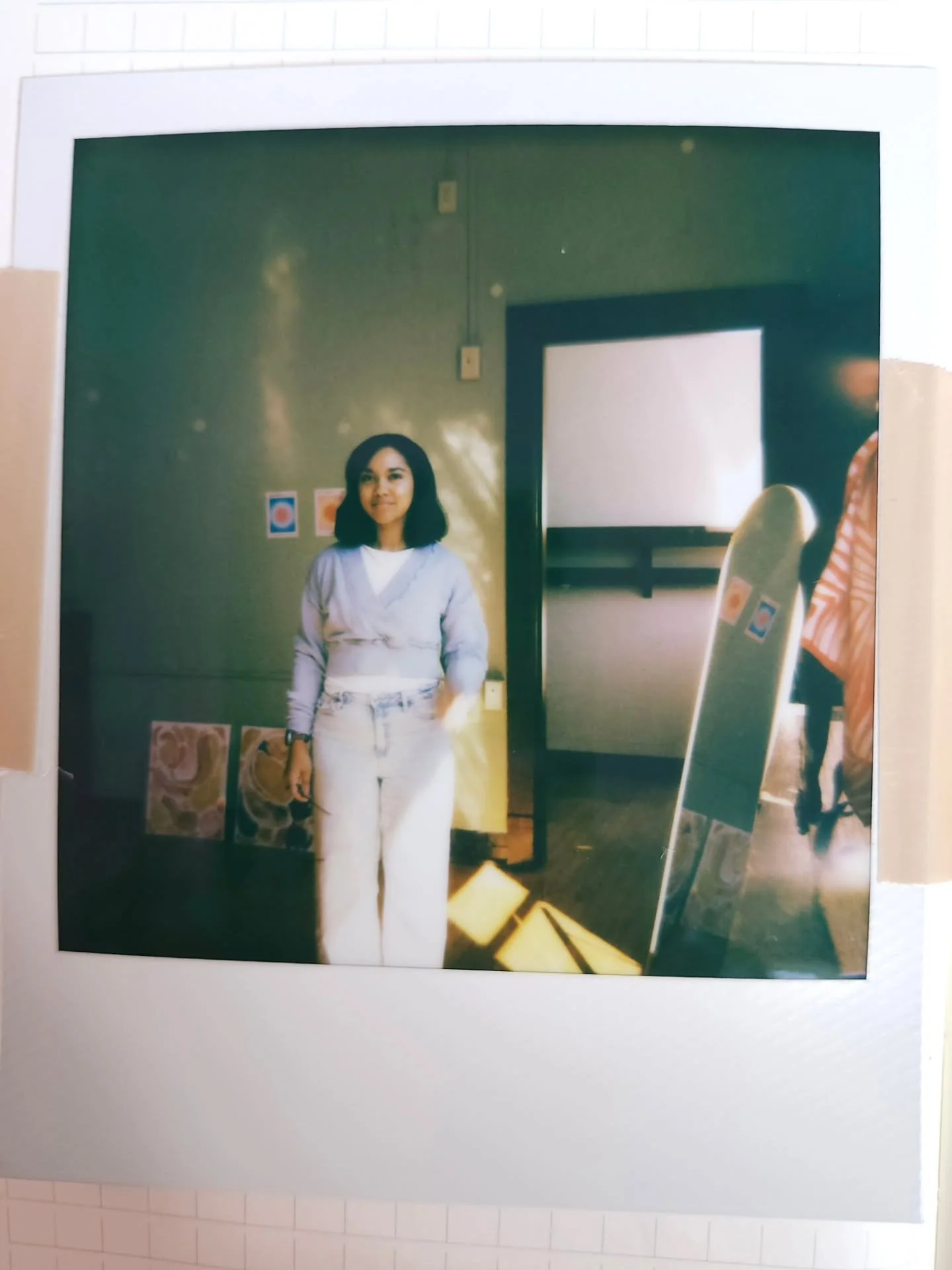 April studio views, cant wait to see what fills my camera roll, and my art practice in the month of May 🌿