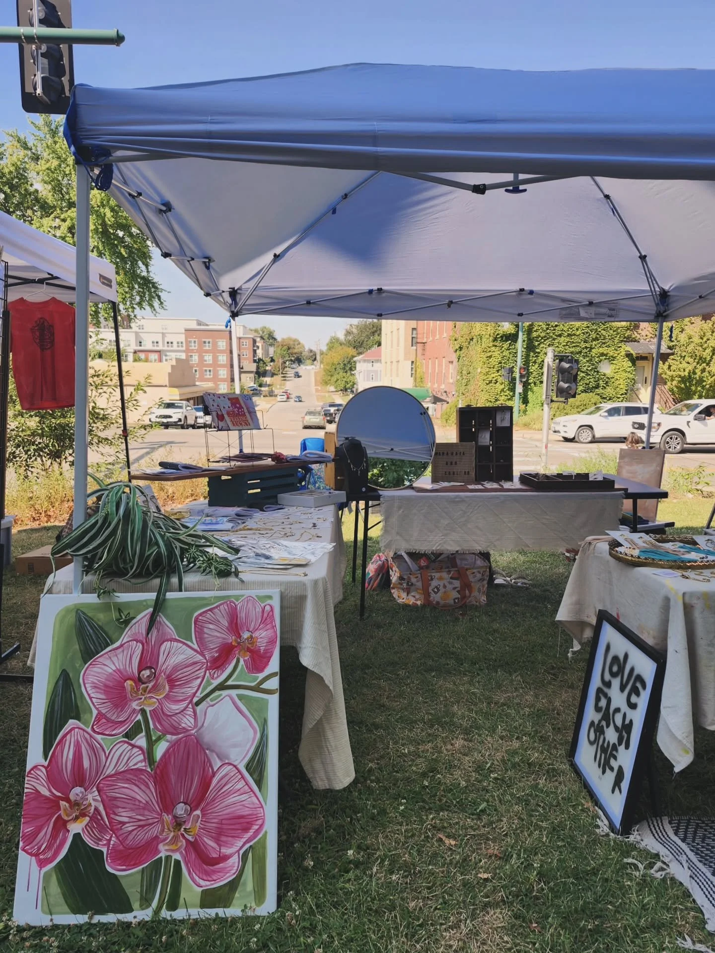 Its getting closer... I'm so excited to see you guys this weekend at the @iowacityflea 🌸🤍💫