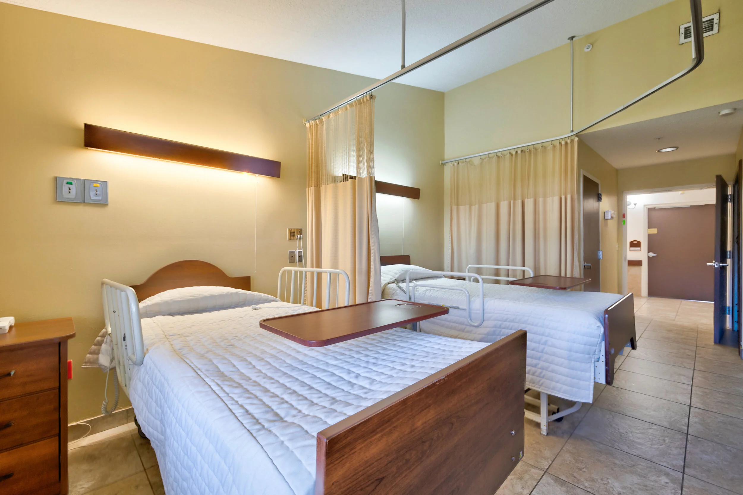 Semi-Private Room.jpeg