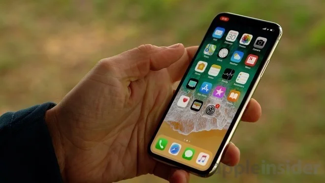 iPhone X used Samsung's OLED display