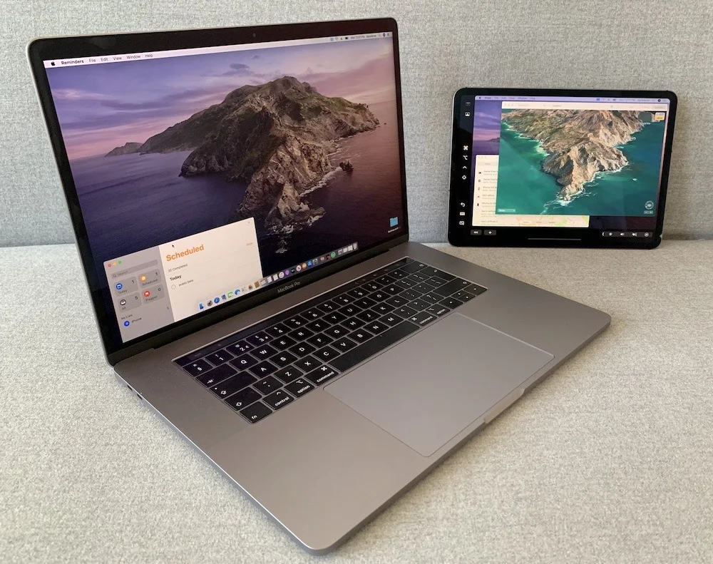 As an extended desktop, a Sidecar iPad acts as a separate display with its own windows