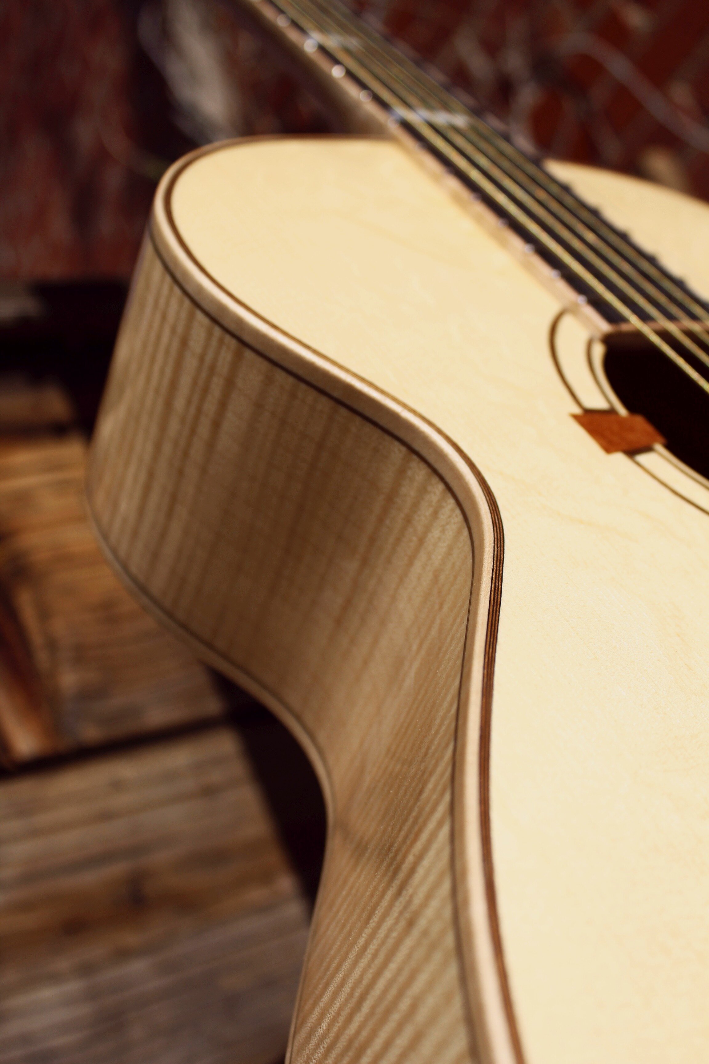 Spanish-cedar-purfling-acoustic-guitar