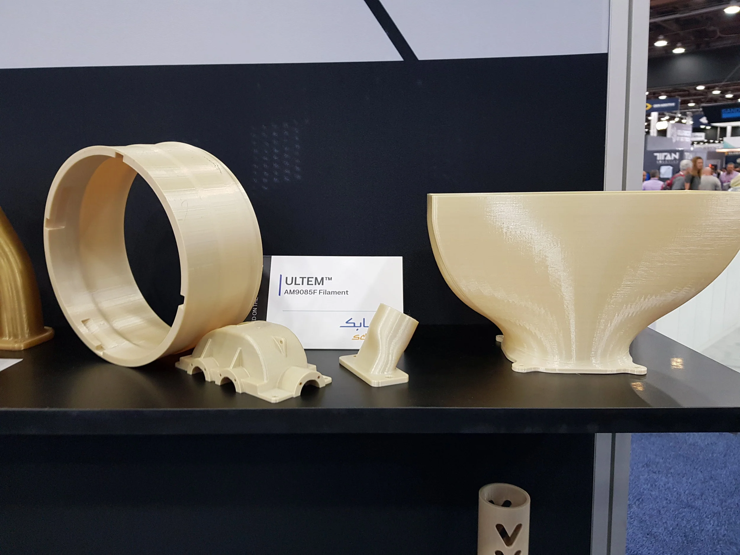 AON3DとSabic社のUltemは抜群の組み合わせです。